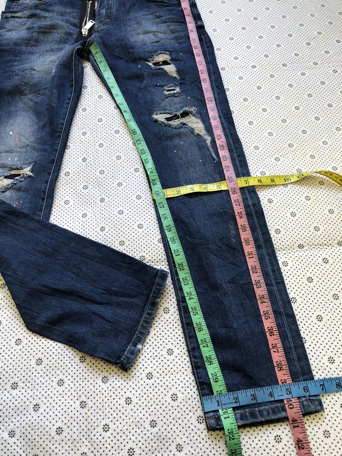 Dsquared2 Dsquared2 distressed jeans Size US 34 / EU 50 - 11 Thumbnail