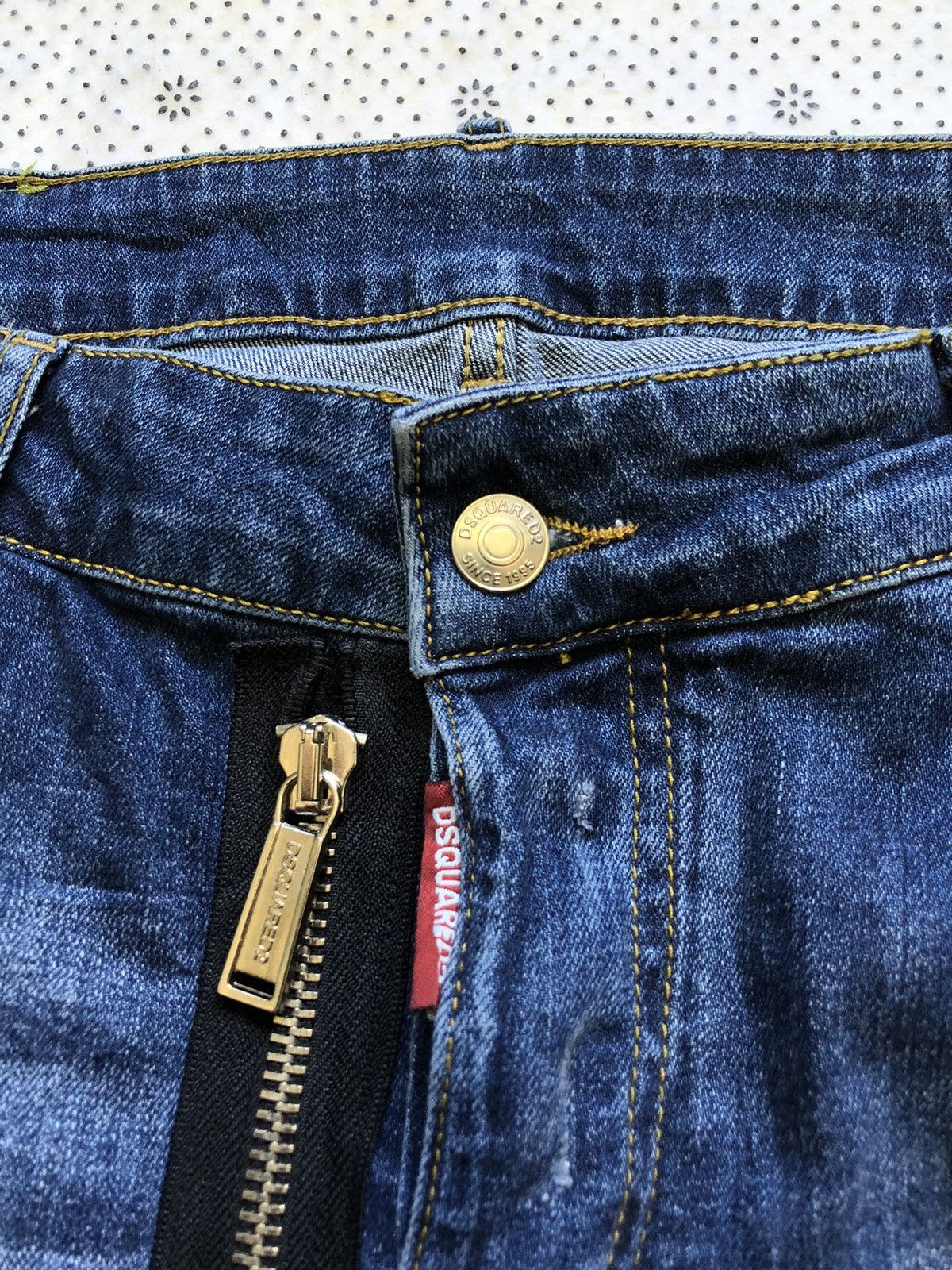 Dsquared2 Dsquared2 distressed jeans Size US 34 / EU 50 - 7 Thumbnail