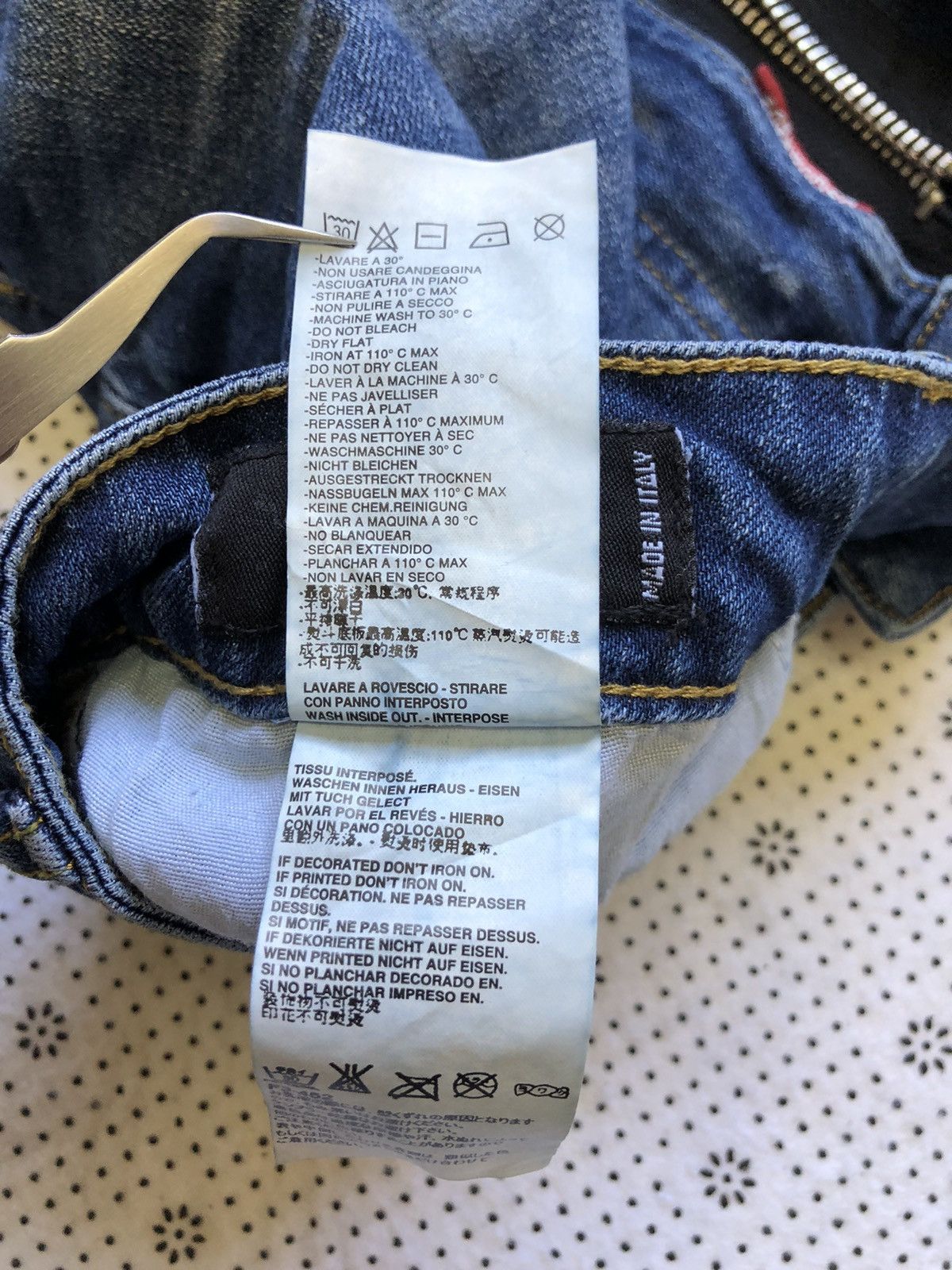 Dsquared2 Dsquared2 distressed jeans Size US 34 / EU 50 - 16 Thumbnail