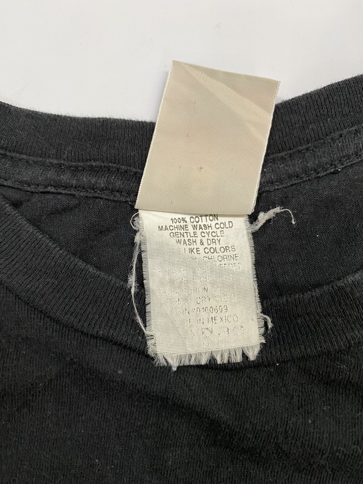 Jean-Michel Basquiat × Junk Food Jean Michel Basquiat Crown Logo Size US M / EU 48-50 / 2 - 5 Thumbnail