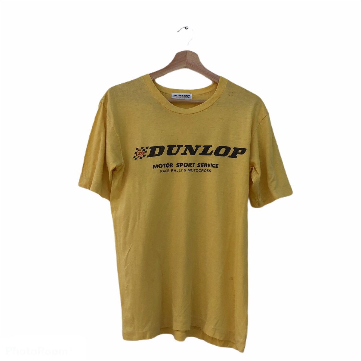 VINTAGE DUNLOP MOTOR SPORTS FASHION T-SHIRT BIG LOGO
