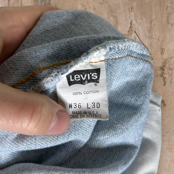 Vintage Vintage Levis Jeans 550 Relaxed Light Denim Made in USA