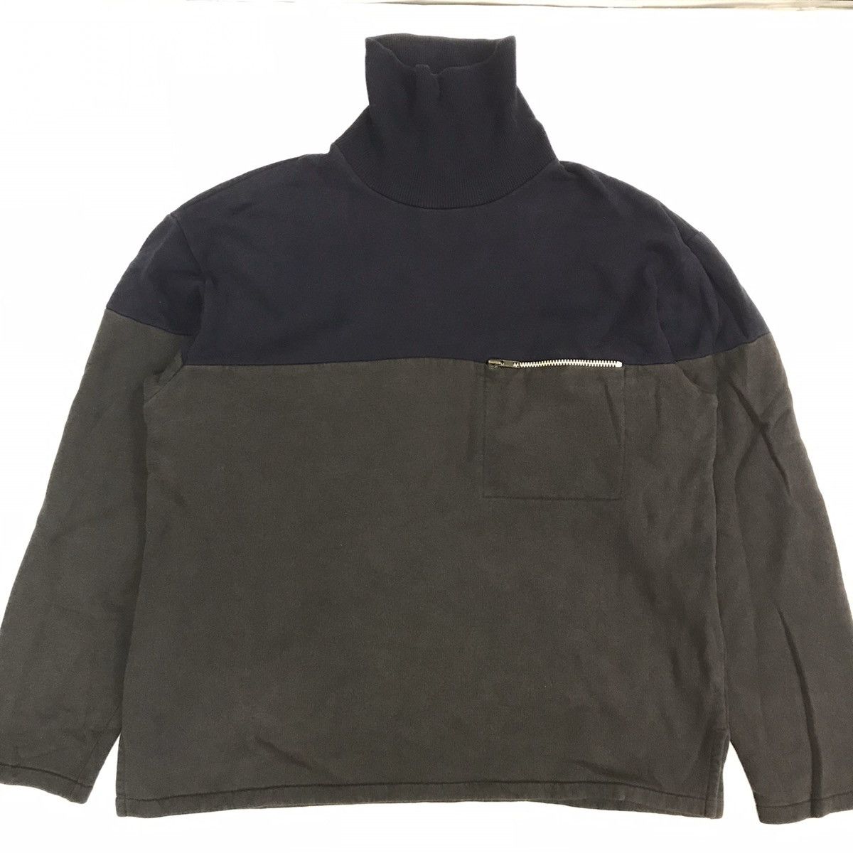 Designer × Japanese Brand × agnes b. Agnes B Sweatshirt Turtle Neck Size US L / EU 52-54 / 3 - 1 Thumbnail