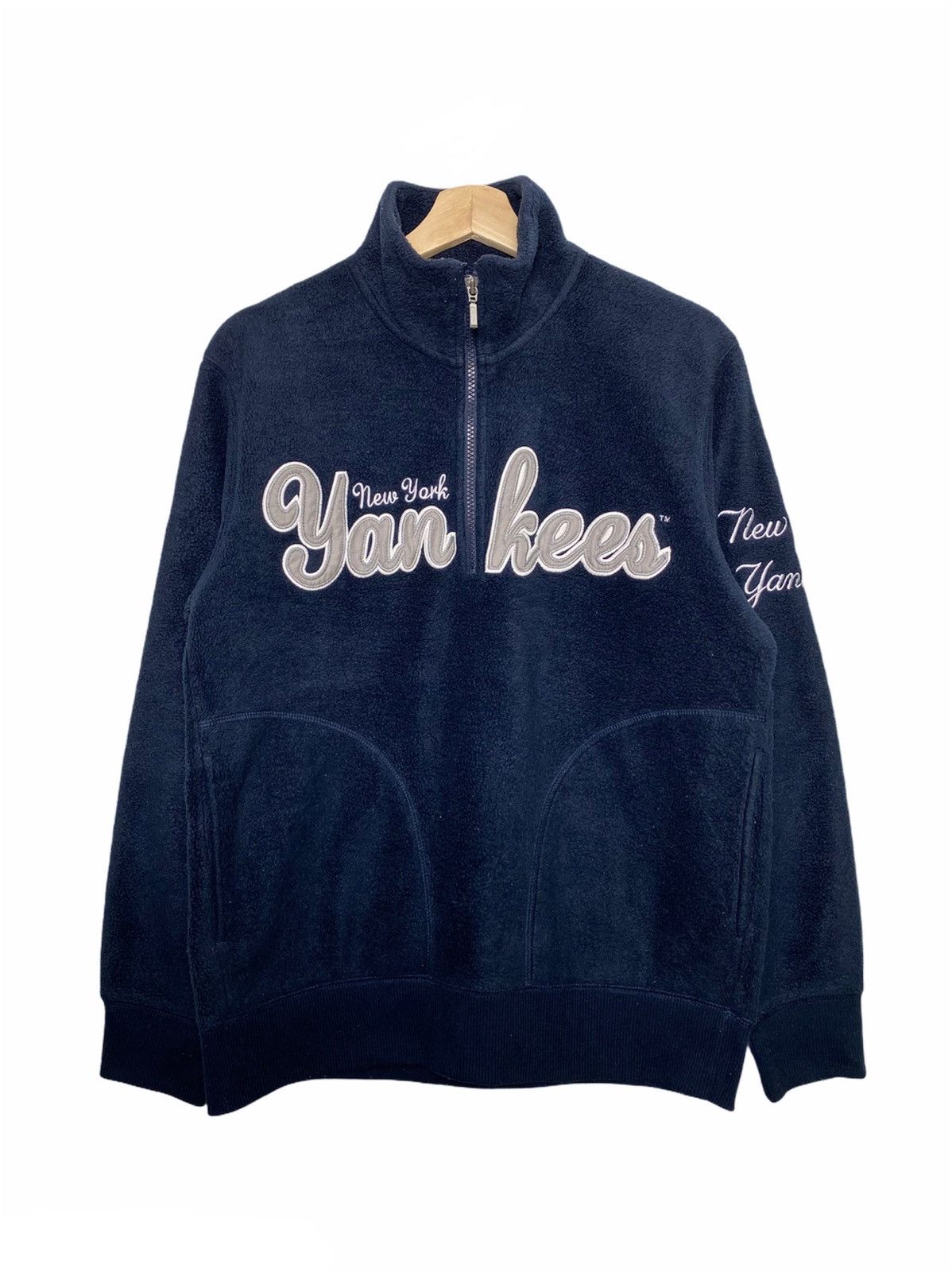Japanese Brand × New York Yankees × Vintage MBA New York Yankees Embroidered Fleece Sweatshirt Size US L / EU 52-54 / 3 - 1 Thumbnail