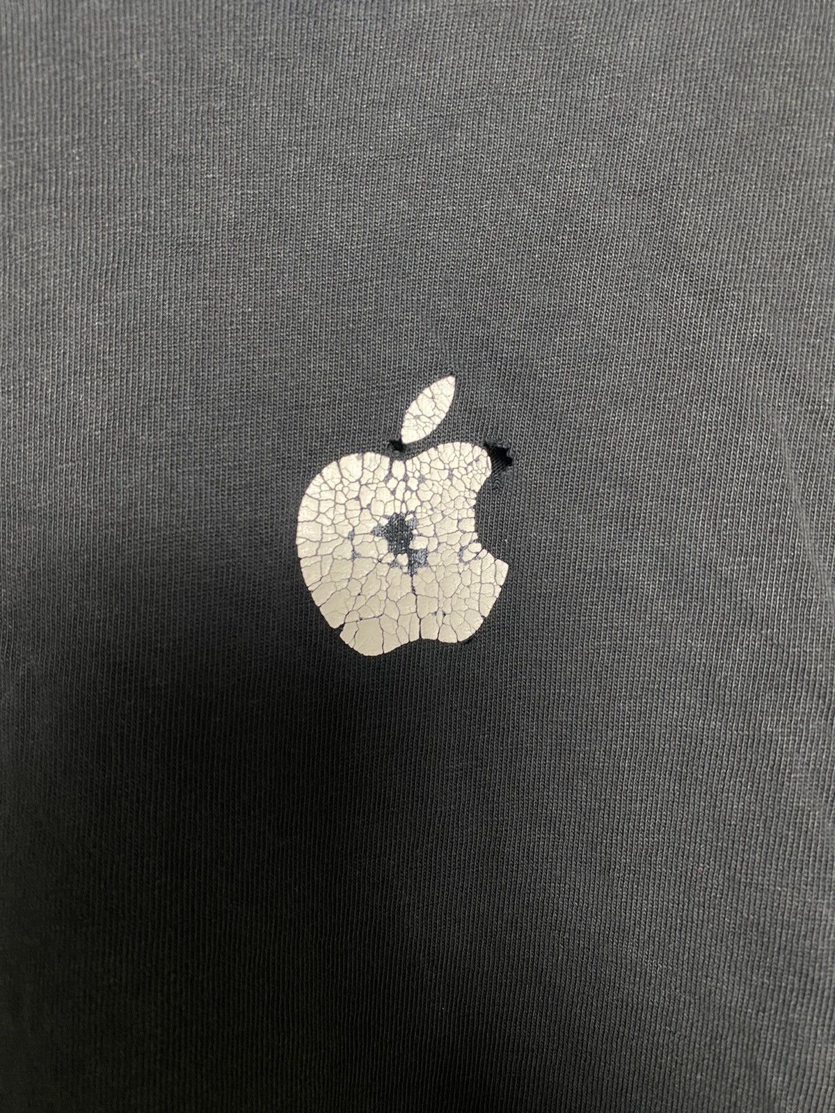 Apple Vintage Apple Center Logo Distressed Tees Size US XL / EU 56 / 4 - 2 Thumbnail