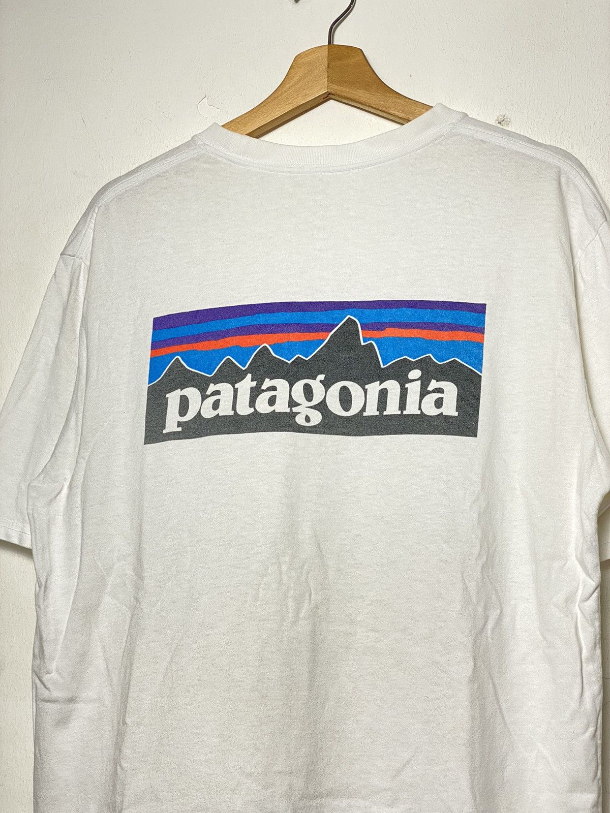 Patagonia Patagonia Big Logo Tees Size US L / EU 52-54 / 3 - 4 Thumbnail