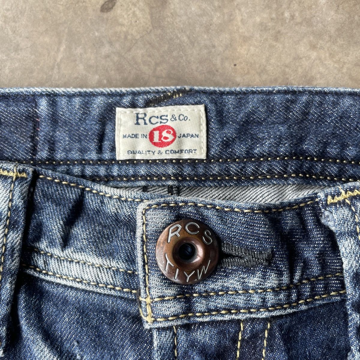 Japanese Brand Vintage Rodeo Crowns Distressed Denim Jeans Pants THRASHED Size US 29 - 8 Thumbnail