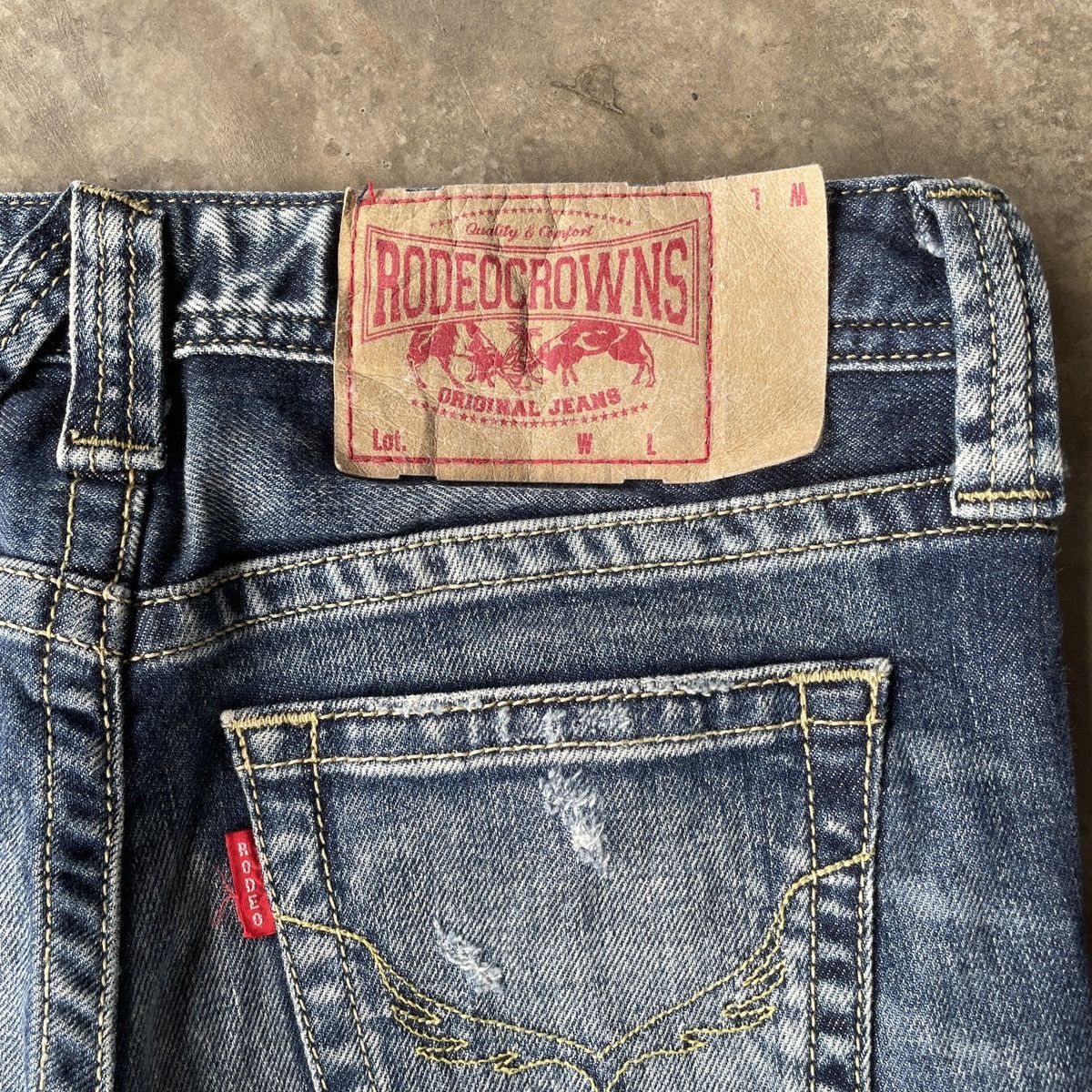 Japanese Brand Vintage Rodeo Crowns Distressed Denim Jeans Pants THRASHED Size US 29 - 10 Thumbnail