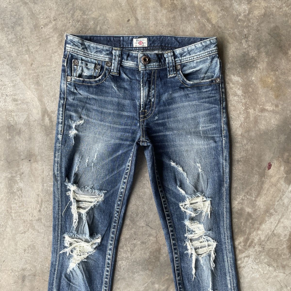 Japanese Brand Vintage Rodeo Crowns Distressed Denim Jeans Pants THRASHED Size US 29 - 3 Thumbnail