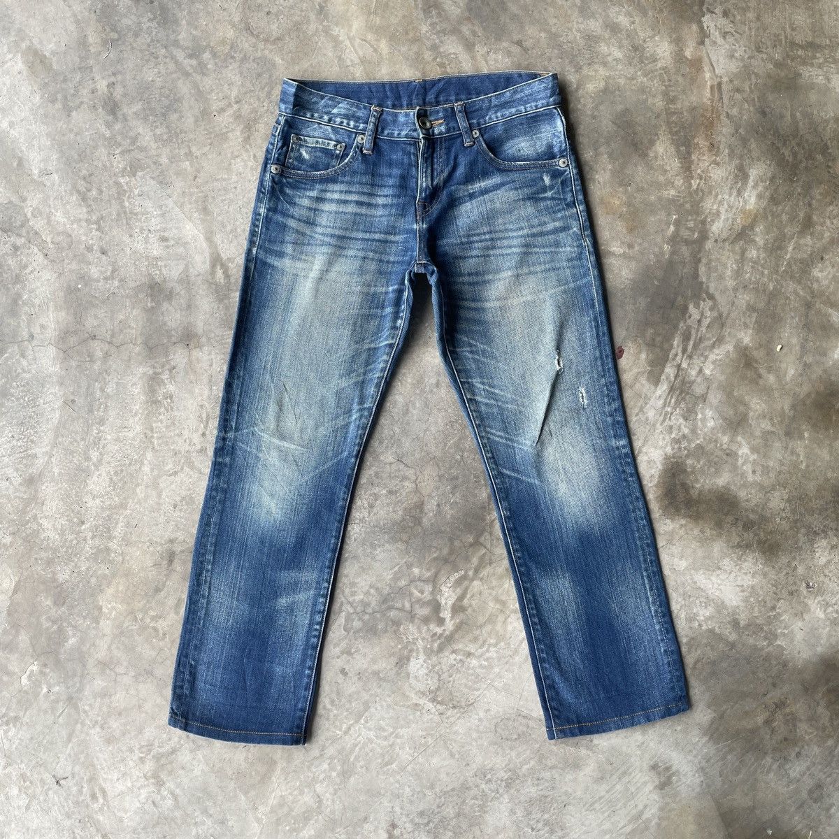 Japanese Brand Flash Steal‼️Vintage Japanese Faded Denim Jeans Pants W30x26 Size US 30 / EU 46 - 1 Thumbnail