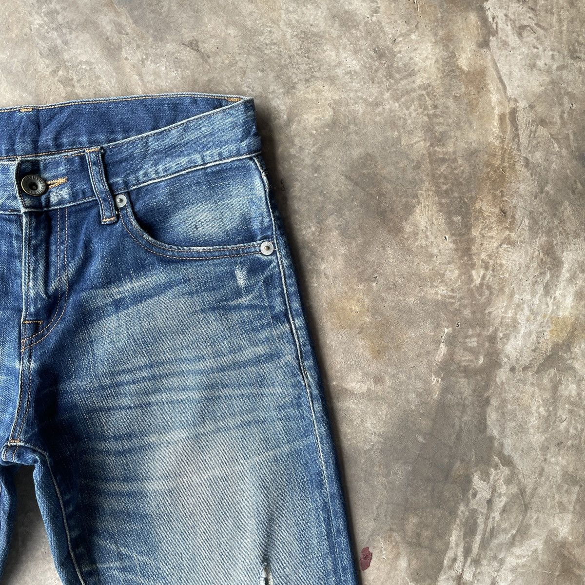 Japanese Brand Flash Steal‼️Vintage Japanese Faded Denim Jeans Pants W30x26 Size US 30 / EU 46 - 5 Thumbnail