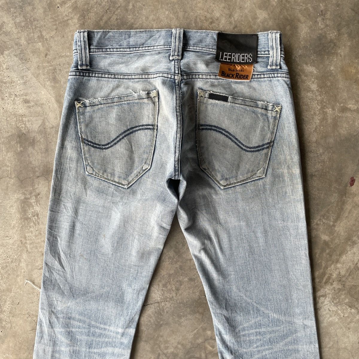 Japanese Brand Vintage Lee Riders Distressed Denim Jeans Pants W30x32 Size US 30 / EU 46 - 11 Thumbnail