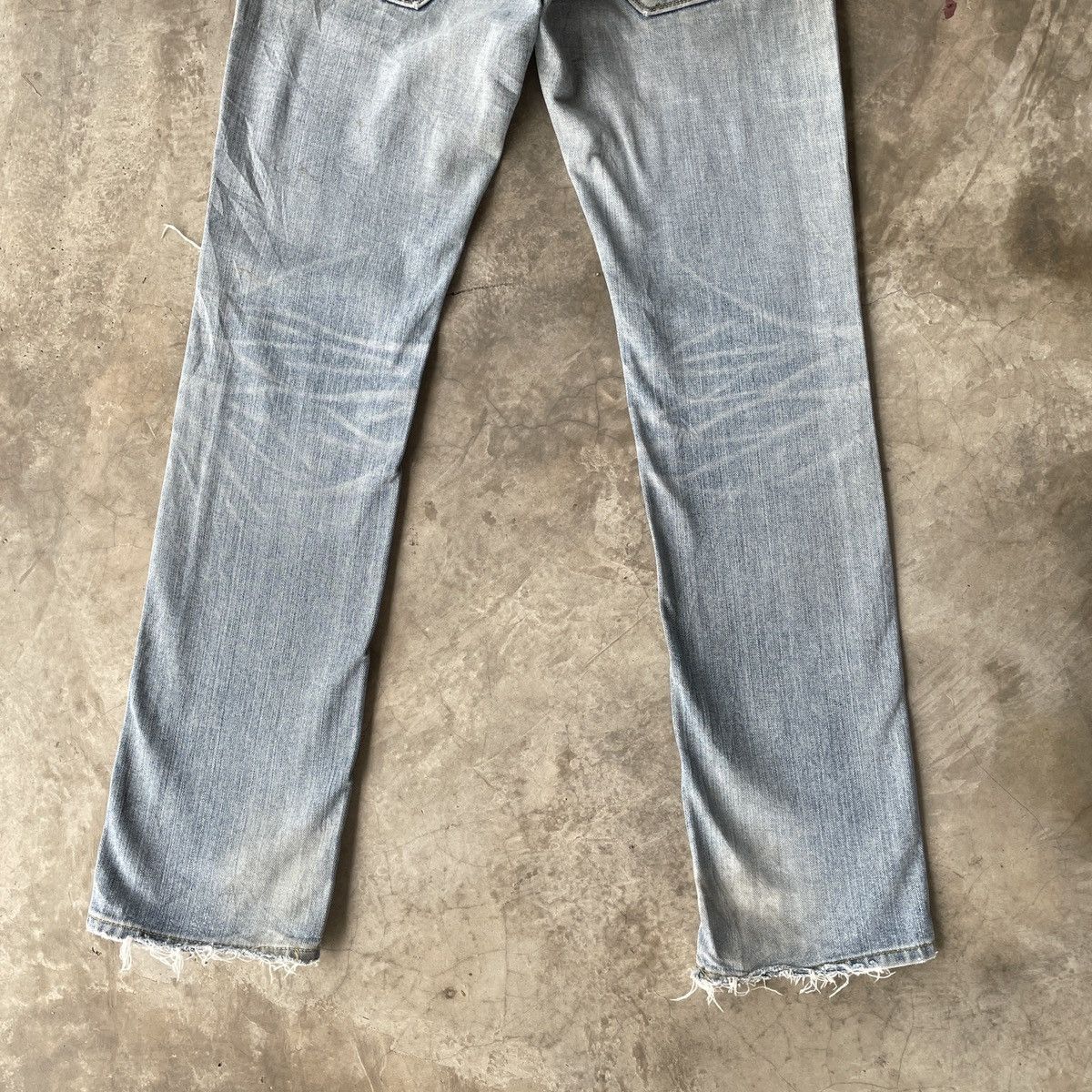 Japanese Brand Vintage Lee Riders Distressed Denim Jeans Pants W30x32 Size US 30 / EU 46 - 9 Thumbnail