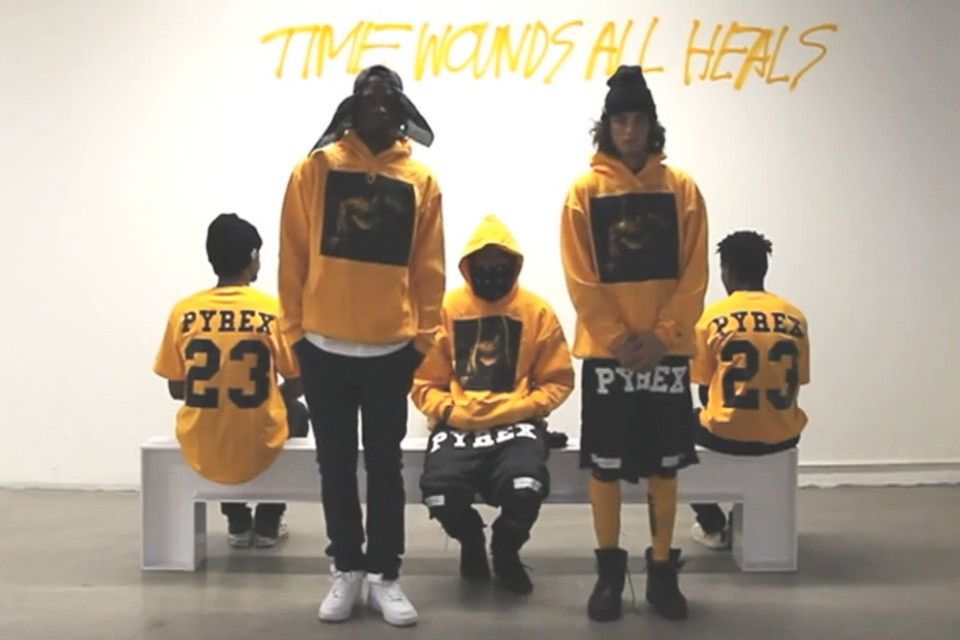 Virgil Abloh Pyrex Vision OG black mesh Champion shorts