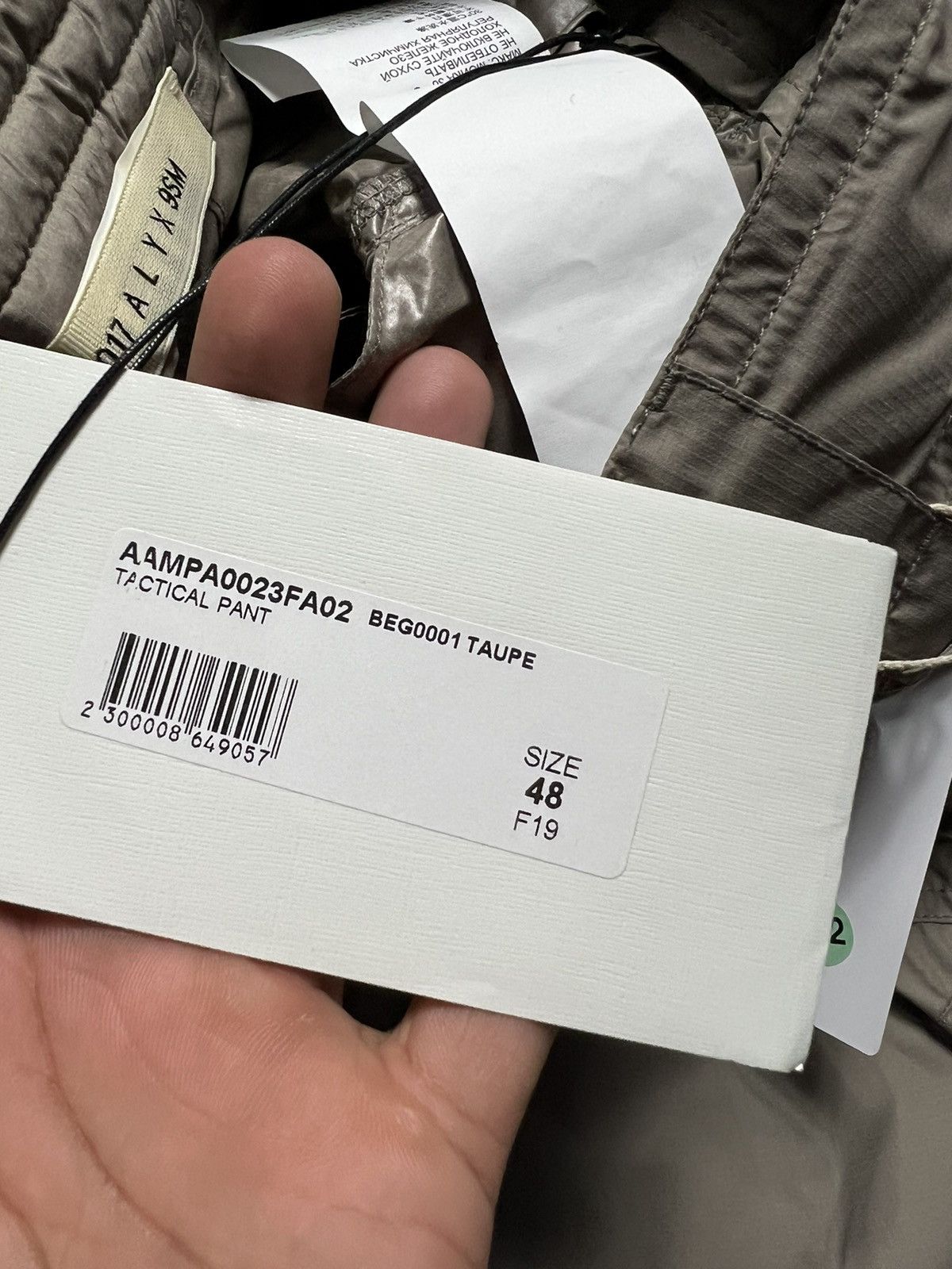 1017 ALYX 9SM FW19 1017 ALYX 9SM Tactical Cargo Pants Size US 30 / EU 46 - 11 Thumbnail