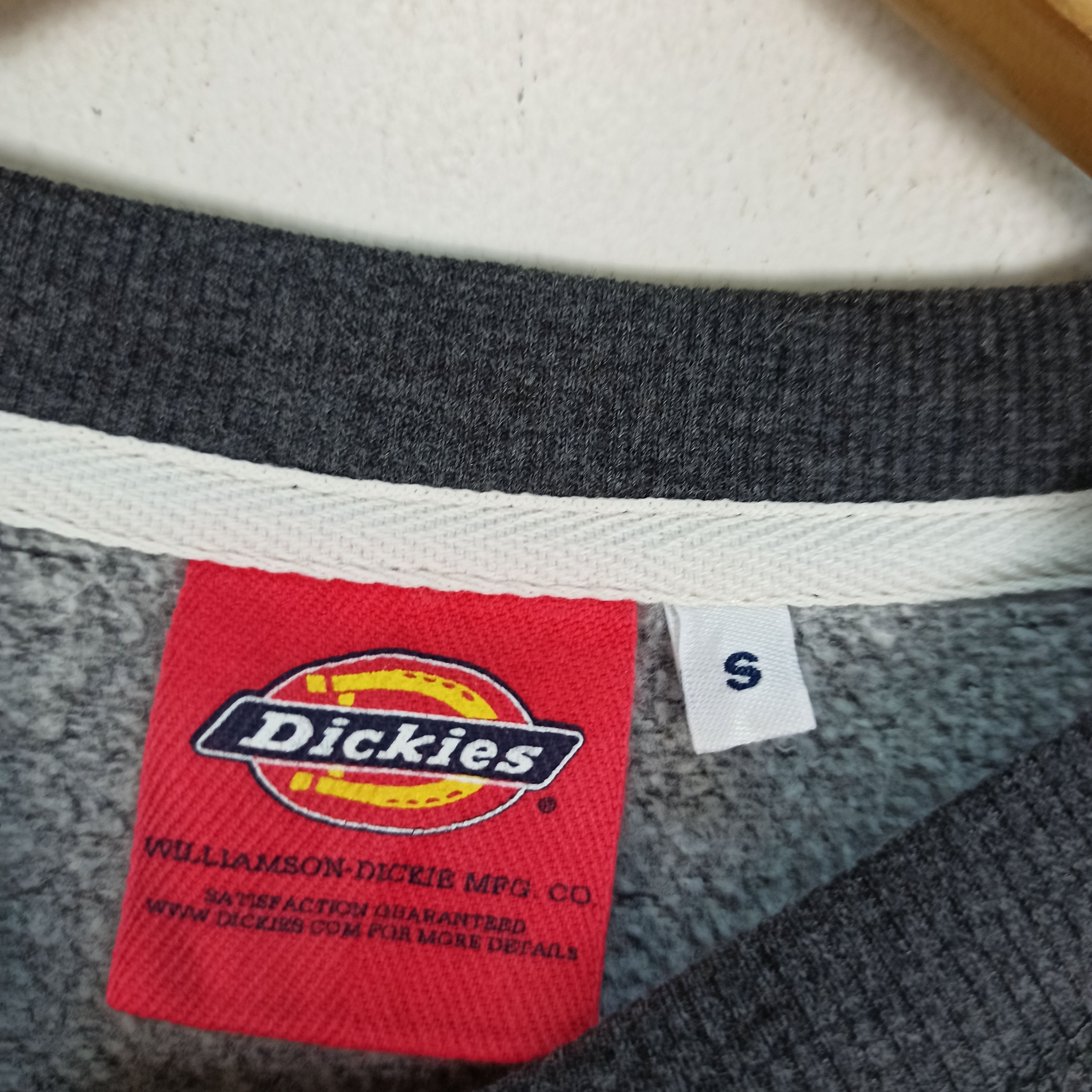 Dickies Rare🔥 Dickies Sweatshirt Big Logo Small Size Size US S / EU 44-46 / 1 - 5 Thumbnail