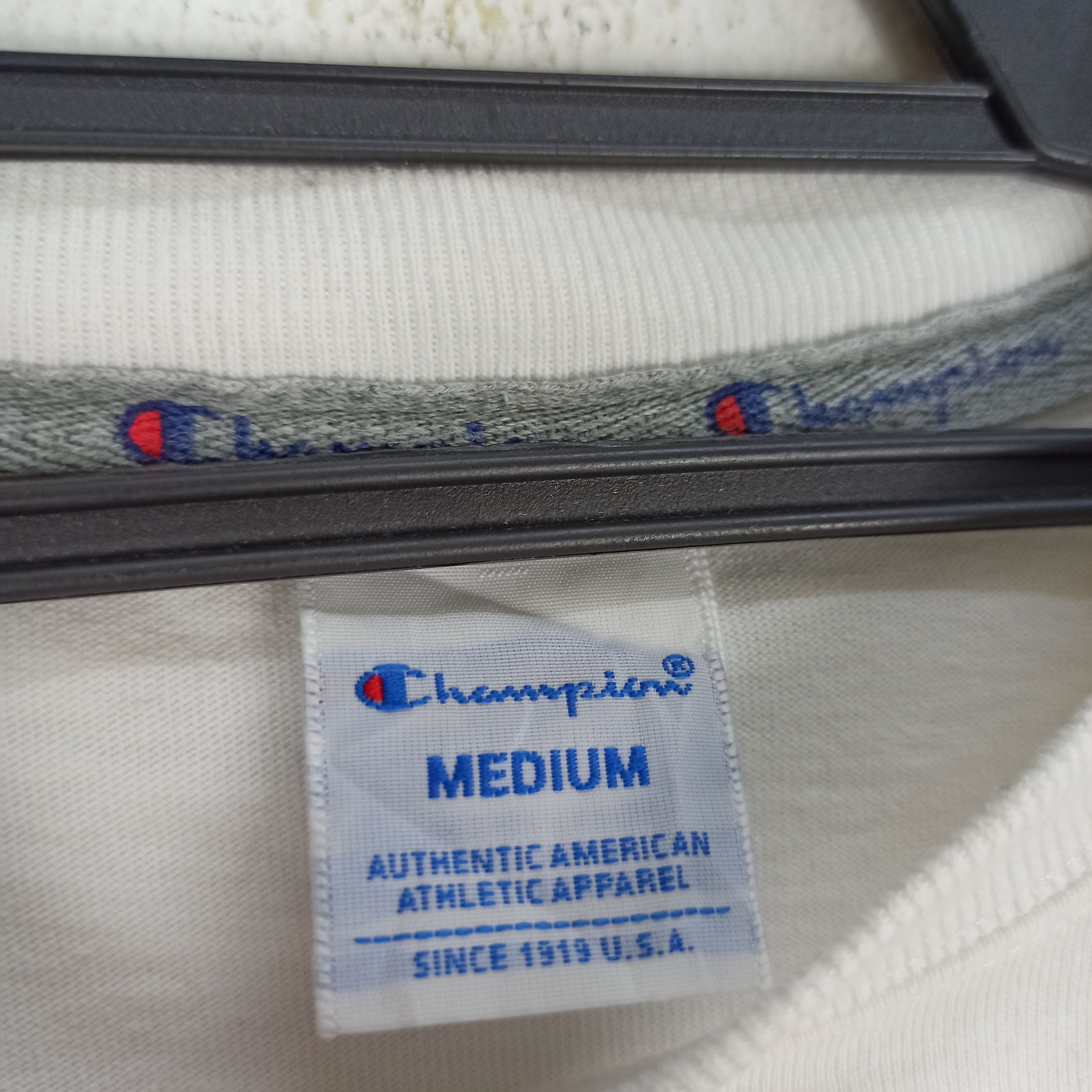 Champion Champion Big Logo Embroidered Big Logo Spells out Tee Size US M / EU 48-50 / 2 - 7 Thumbnail