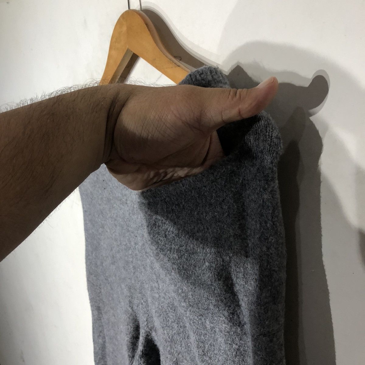 JW Anderson × Uniqlo JOGGERPANTS UNIQLO J W ANDERSON Size US 30 / EU 46 - 5 Thumbnail