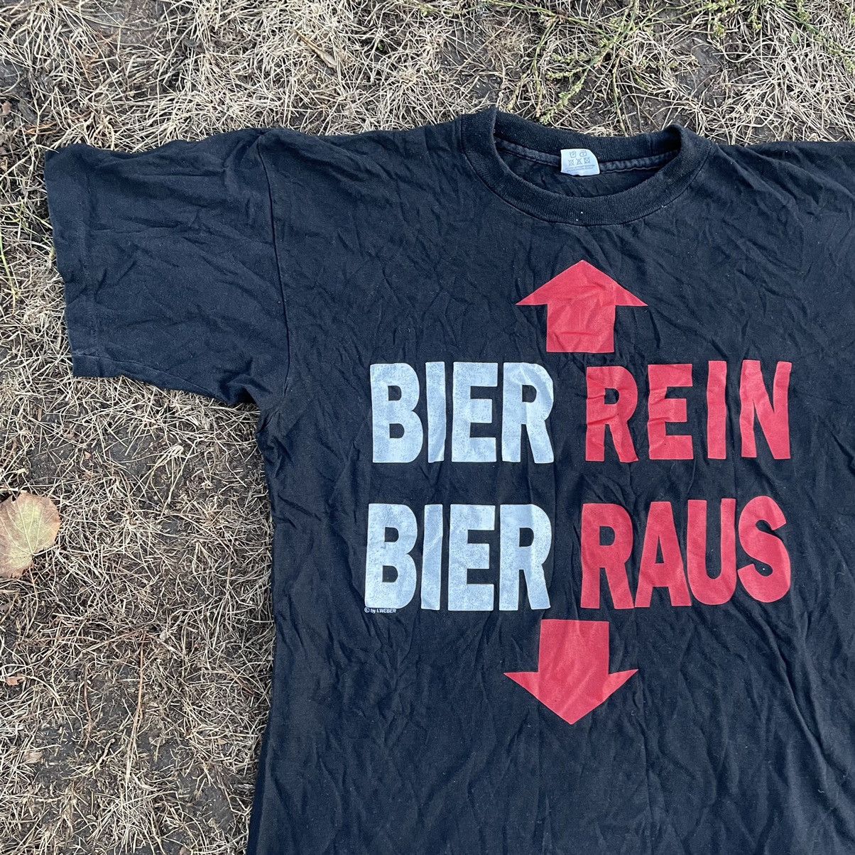 Vintage Vintage 90s Bier Rein Bier Raus Graphic Tee Humor Streetwear Size US L / EU 52-54 / 3 - 3 Thumbnail