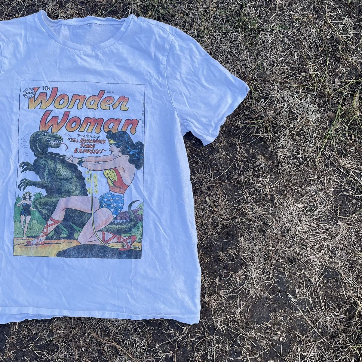 Cartoon Network Vintage Y2K Wonder Woman’s Super Heroes Tee Humor Print Size US S / EU 44-46 / 1 - 2 Thumbnail