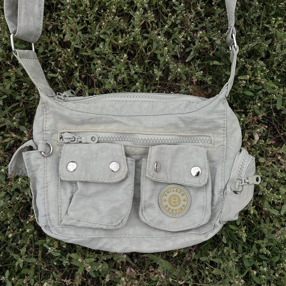 Vintage Vintage Y2K Nylon Crossbody Shoulder Bag Multiple Pockets OS Size ONE SIZE - 2 Thumbnail