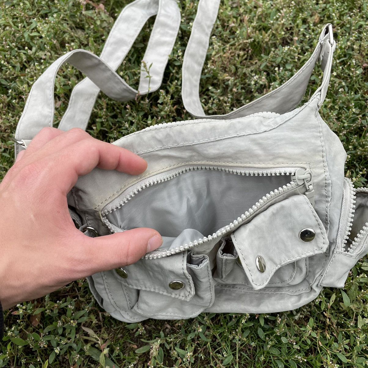 Vintage Vintage Y2K Nylon Crossbody Shoulder Bag Multiple Pockets OS Size ONE SIZE - 6 Thumbnail