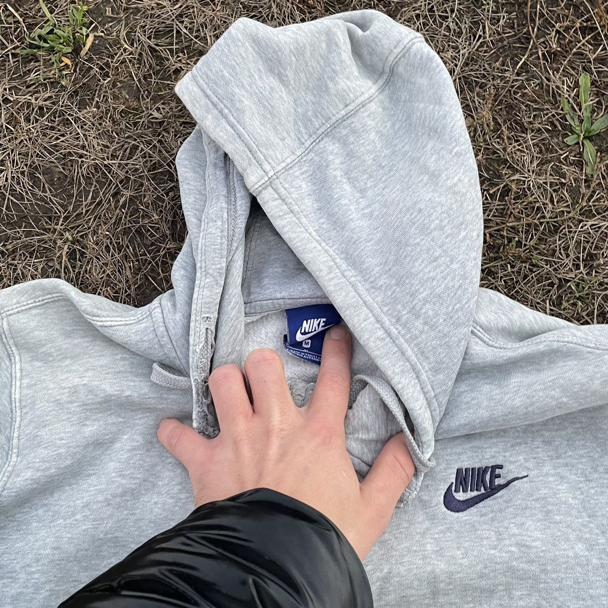 Vintage Vintage Nike Faded Hoodie Swoosh Logo Streetwear Y2K Baggy M Size US M / EU 48-50 / 2 - 9 Thumbnail