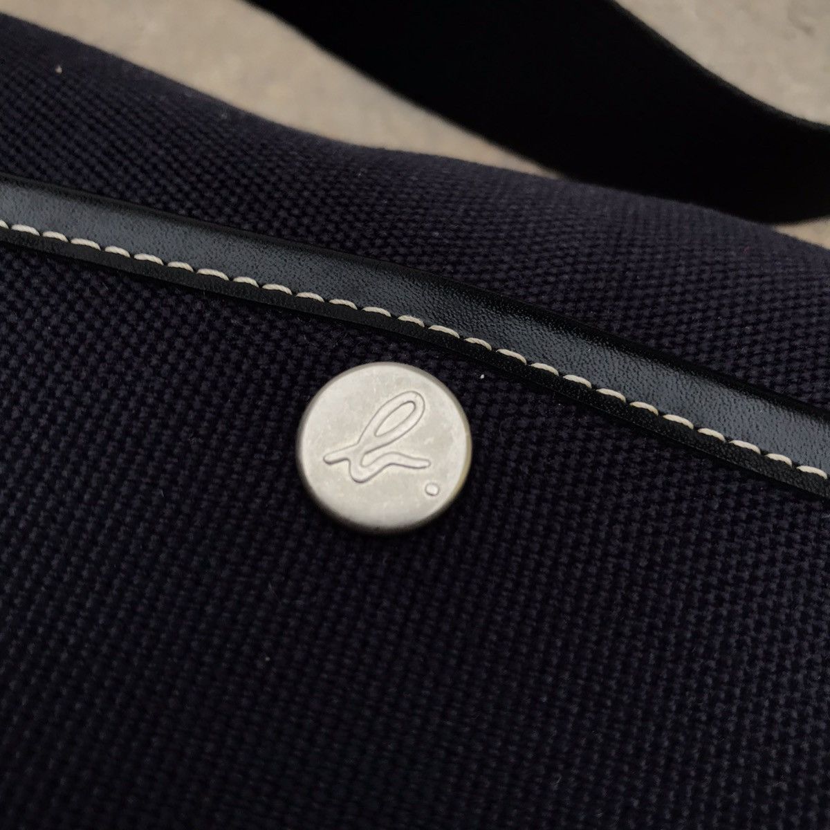 Designer × agnes b. Agnes B Archival Cotton Blend Messenger Bag Size ONE SIZE - 8 Thumbnail