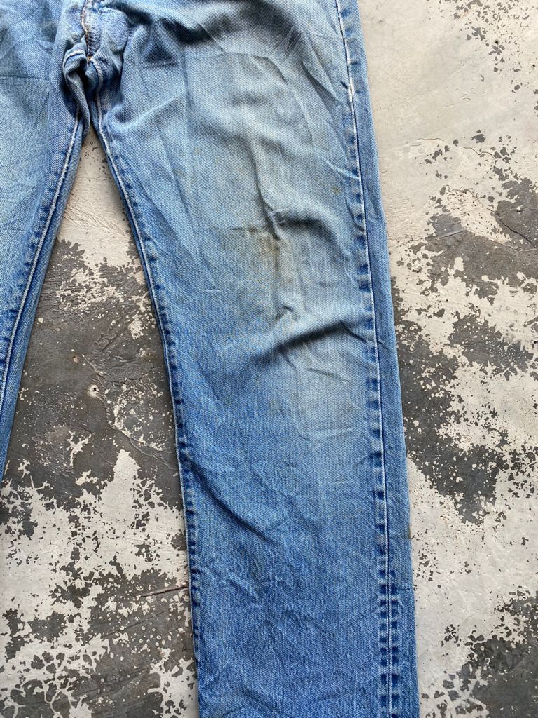 Levi's Vintage Clothing SICKS💥Vintage Levi's 501 Small e 80s Redline Distressed Size US 31 - 8 Thumbnail