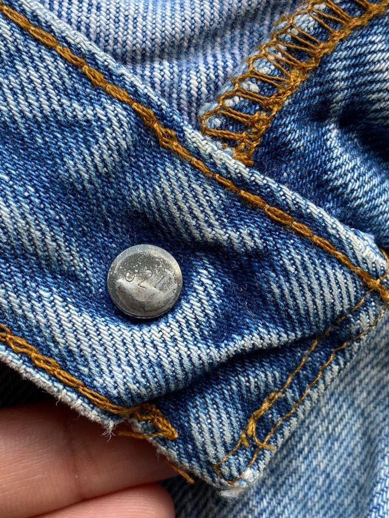 Levi's Vintage Clothing SICKS💥Vintage Levi's 501 Small e 80s Redline Distressed Size US 31 - 13 Thumbnail