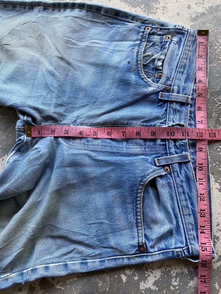 Levi's Vintage Clothing SICKS💥Vintage Levi's 501 Small e 80s Redline Distressed Size US 31 - 24 Thumbnail