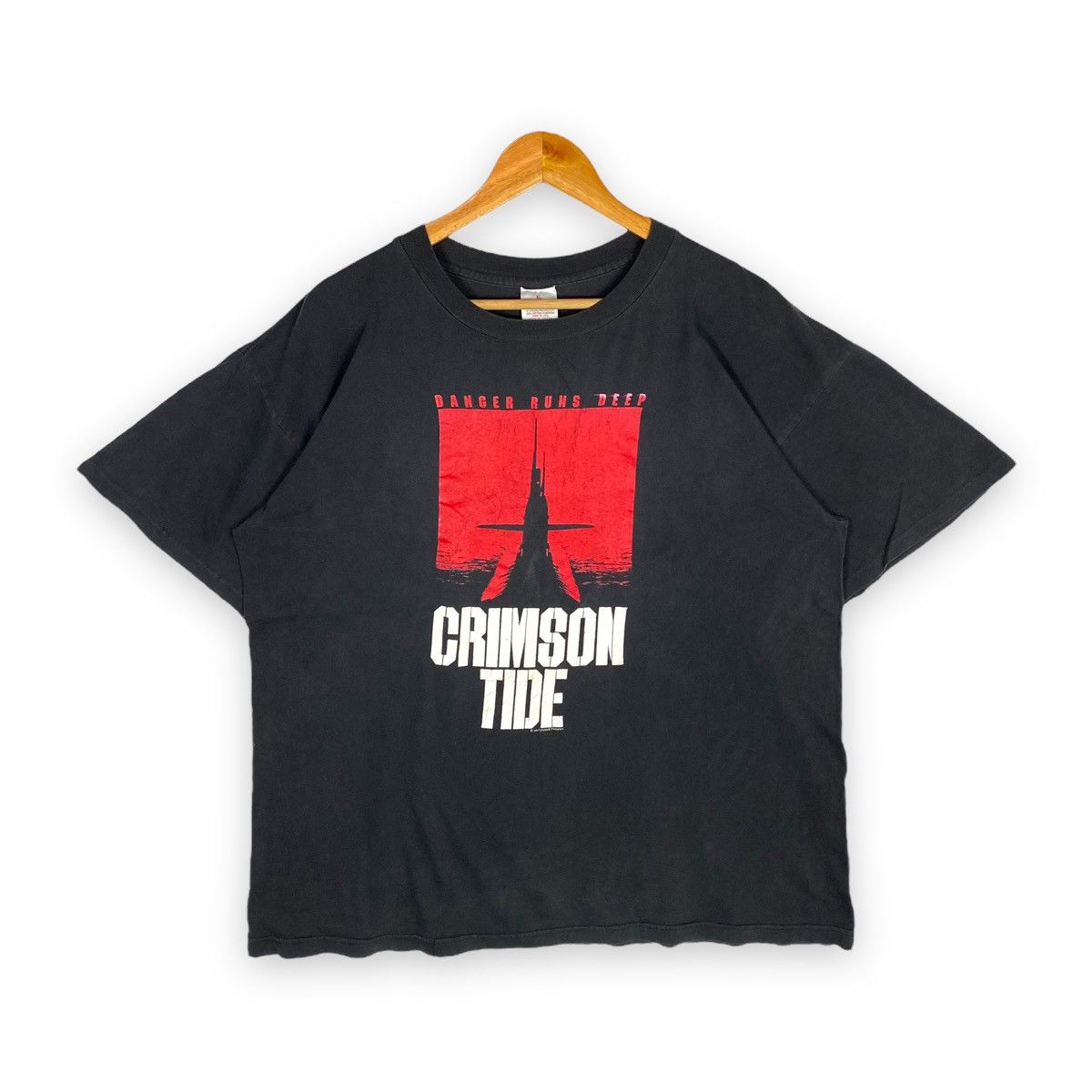 image of Archival Clothing x Movie 1995 Crimson Tide Movie Action Thriller Film By Tony Scott in Black (Size