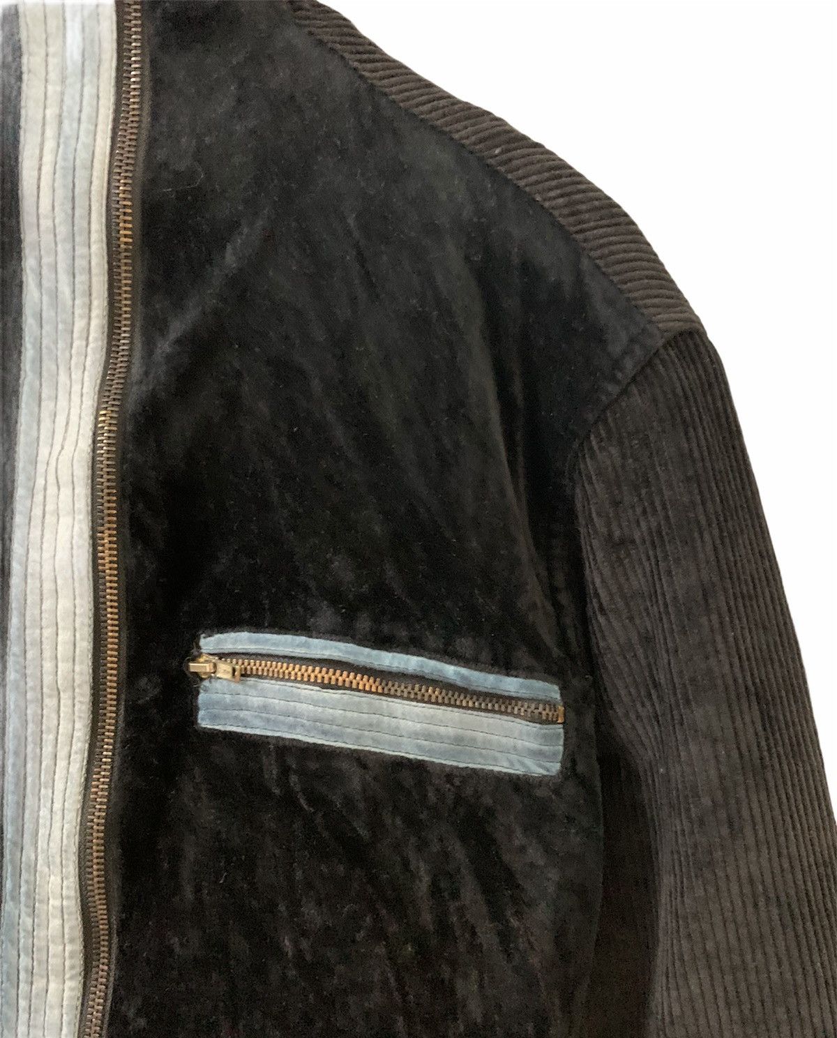 Versace Jeans Couture Versace Jeans Couture Velvet Cropped Turtleneck Jacket Size L / US 10 / IT 46 - 4 Thumbnail