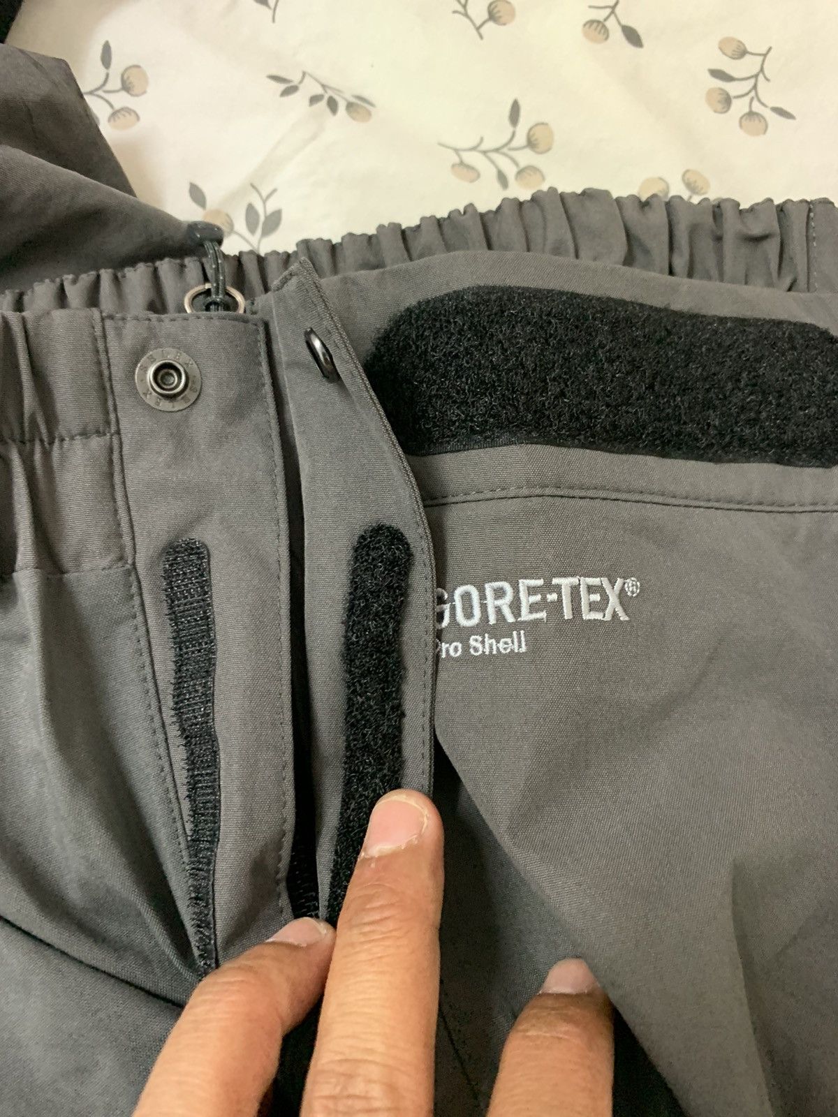The North Face The North Face Goretex Parachute Ski Wear Pants Size US 29 - 13 Thumbnail