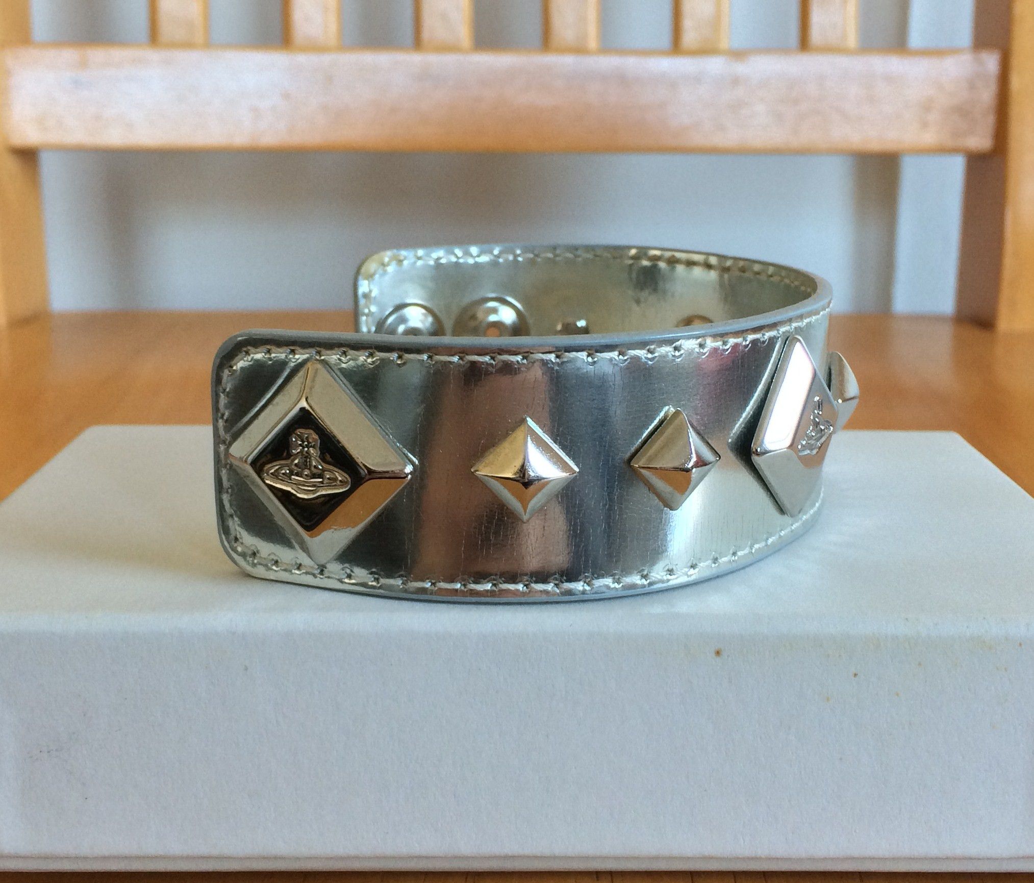 Vivienne Westwood S/S 2003 Vivenne Westwood Studded Leather Orb Bracelet Size ONE SIZE - 1 Thumbnail