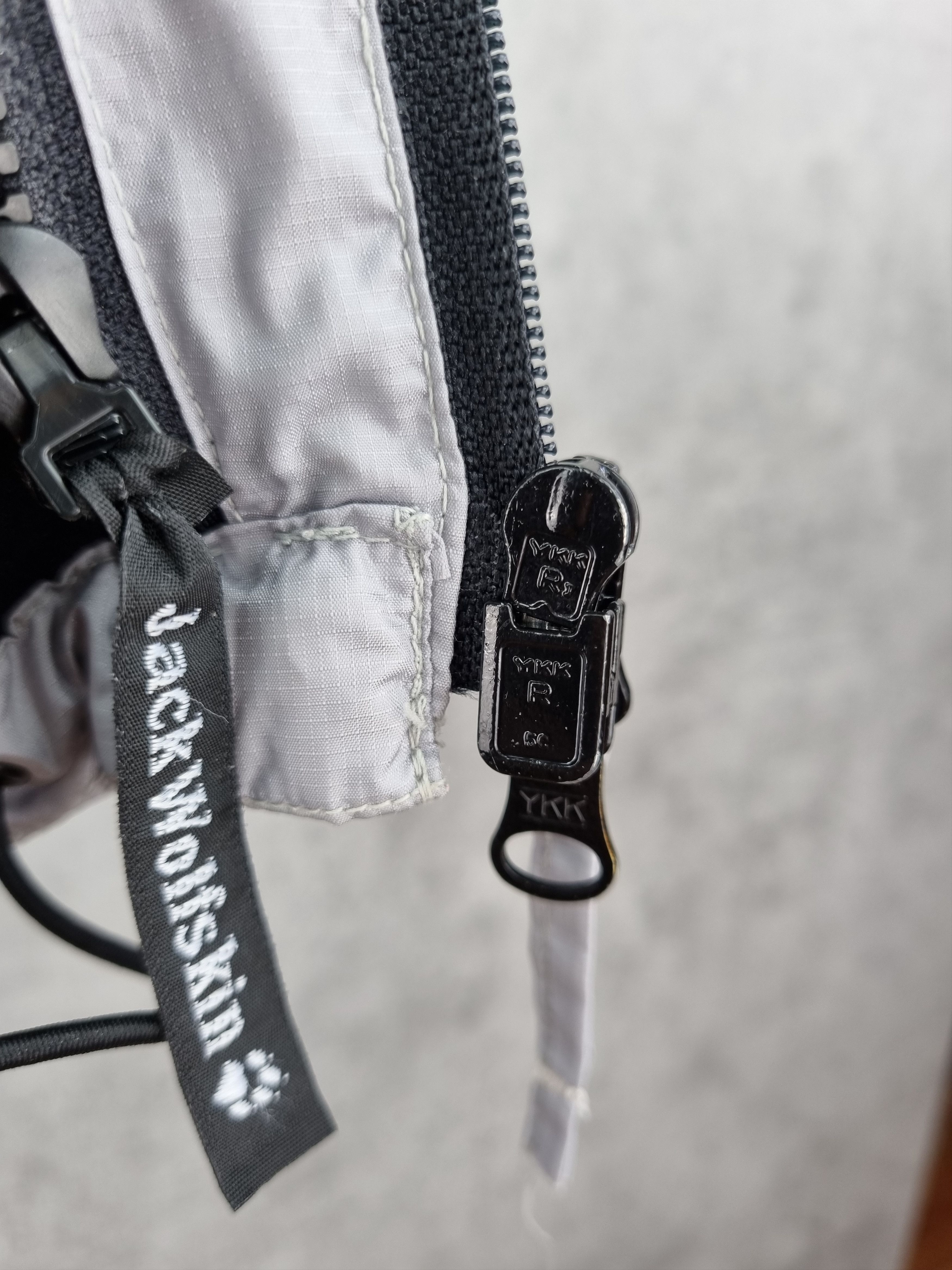 Jack Wolfskin × Vintage 90s Jack Wolfskins Reflective Jacket similar like Arcteryx Size US M / EU 48-50 / 2 - 12 Thumbnail