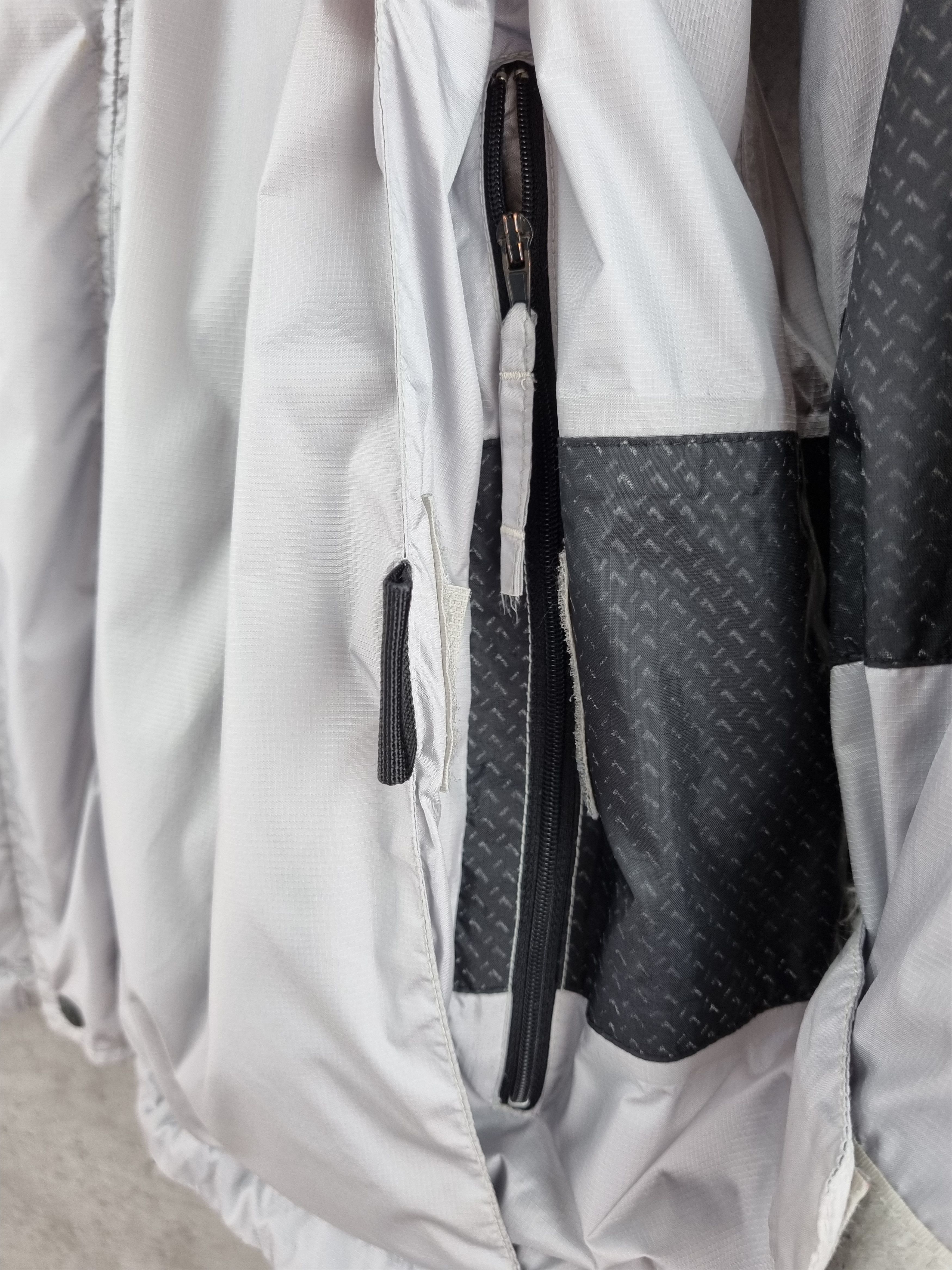 Jack Wolfskin × Vintage 90s Jack Wolfskins Reflective Jacket similar like Arcteryx Size US M / EU 48-50 / 2 - 17 Thumbnail