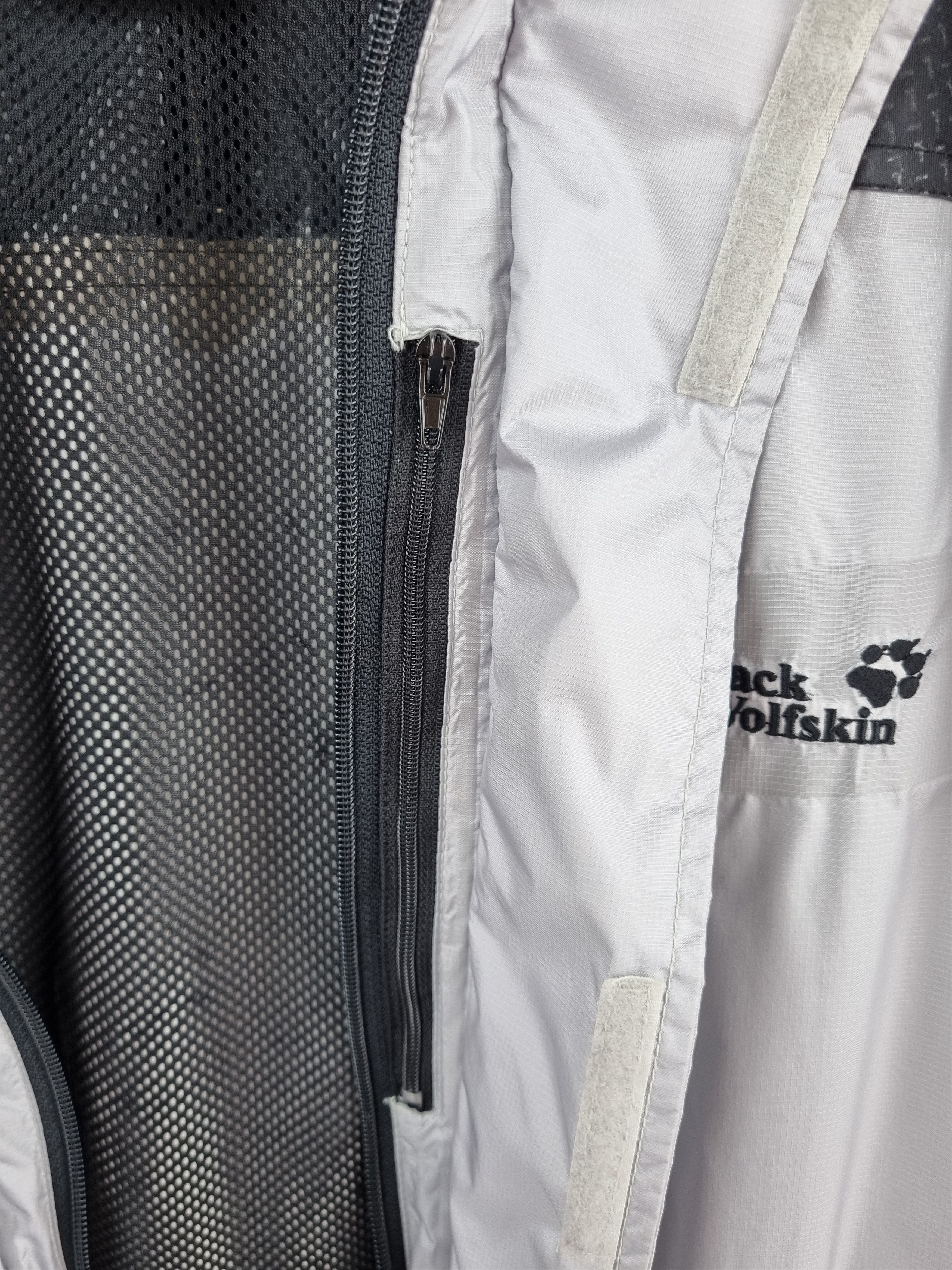 Jack Wolfskin × Vintage 90s Jack Wolfskins Reflective Jacket similar like Arcteryx Size US M / EU 48-50 / 2 - 16 Thumbnail