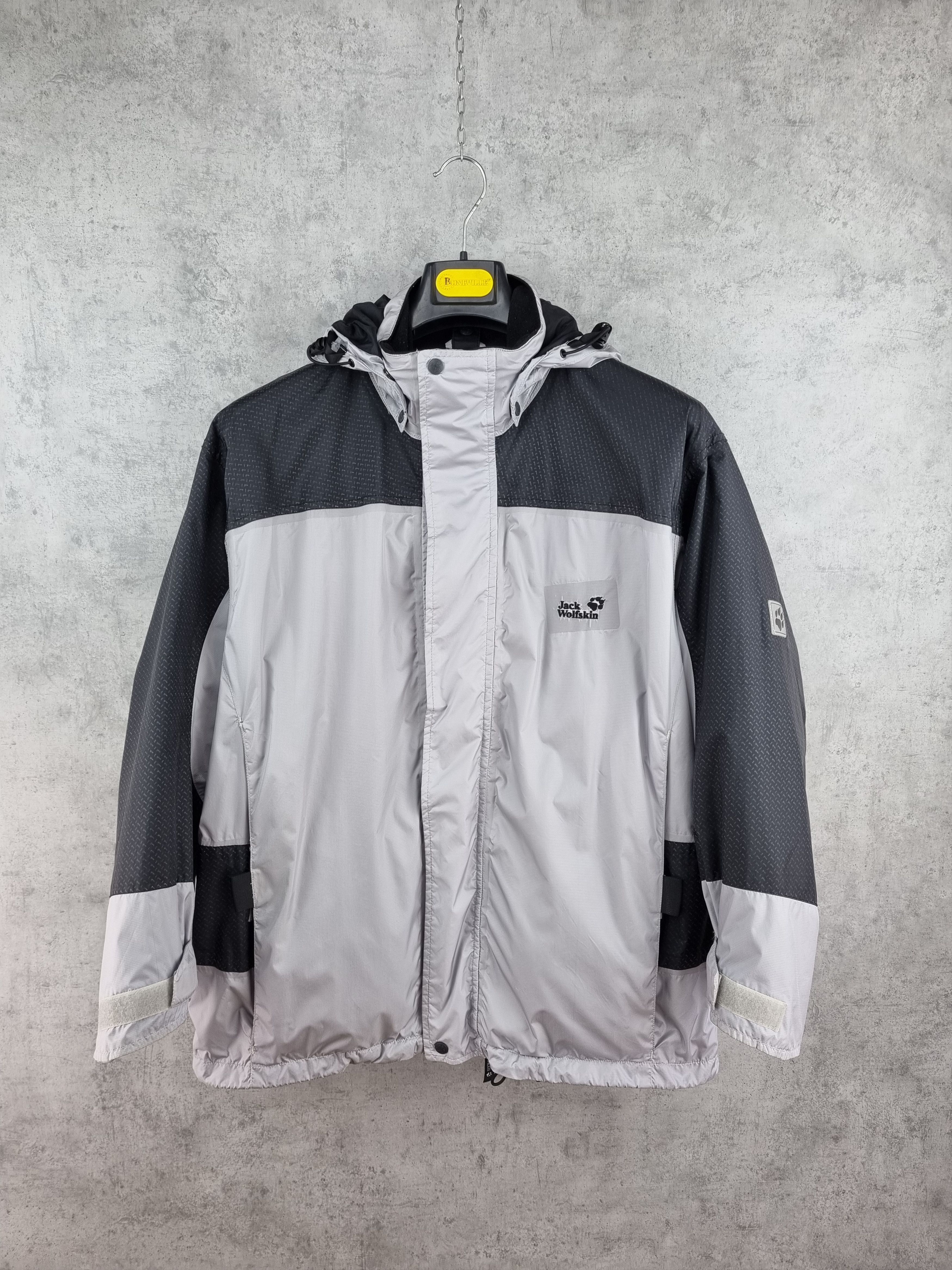 Jack Wolfskin × Vintage 90s Jack Wolfskins Reflective Jacket similar like Arcteryx Size US M / EU 48-50 / 2 - 4 Thumbnail