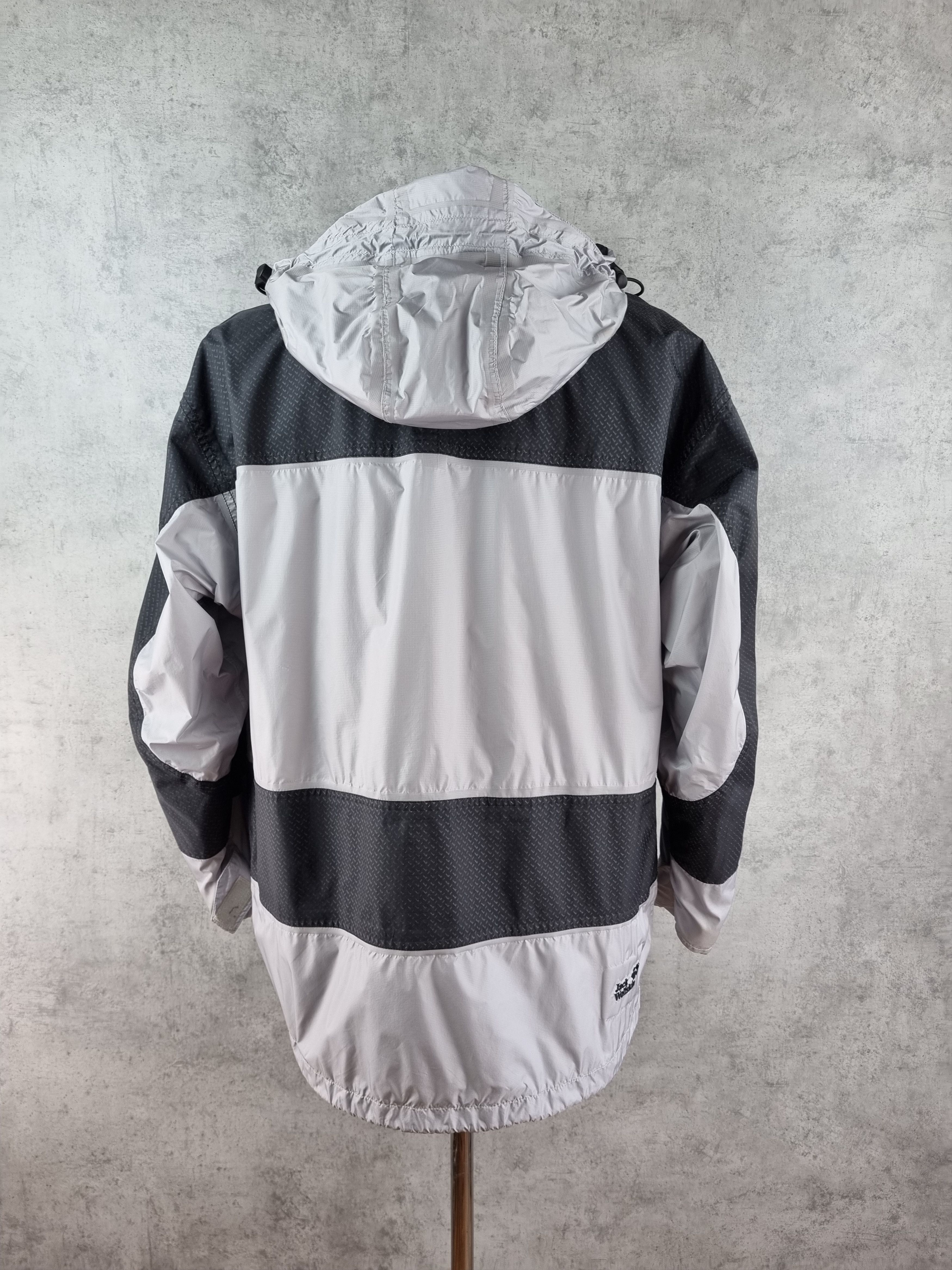 Jack Wolfskin × Vintage 90s Jack Wolfskins Reflective Jacket similar like Arcteryx Size US M / EU 48-50 / 2 - 2 Thumbnail