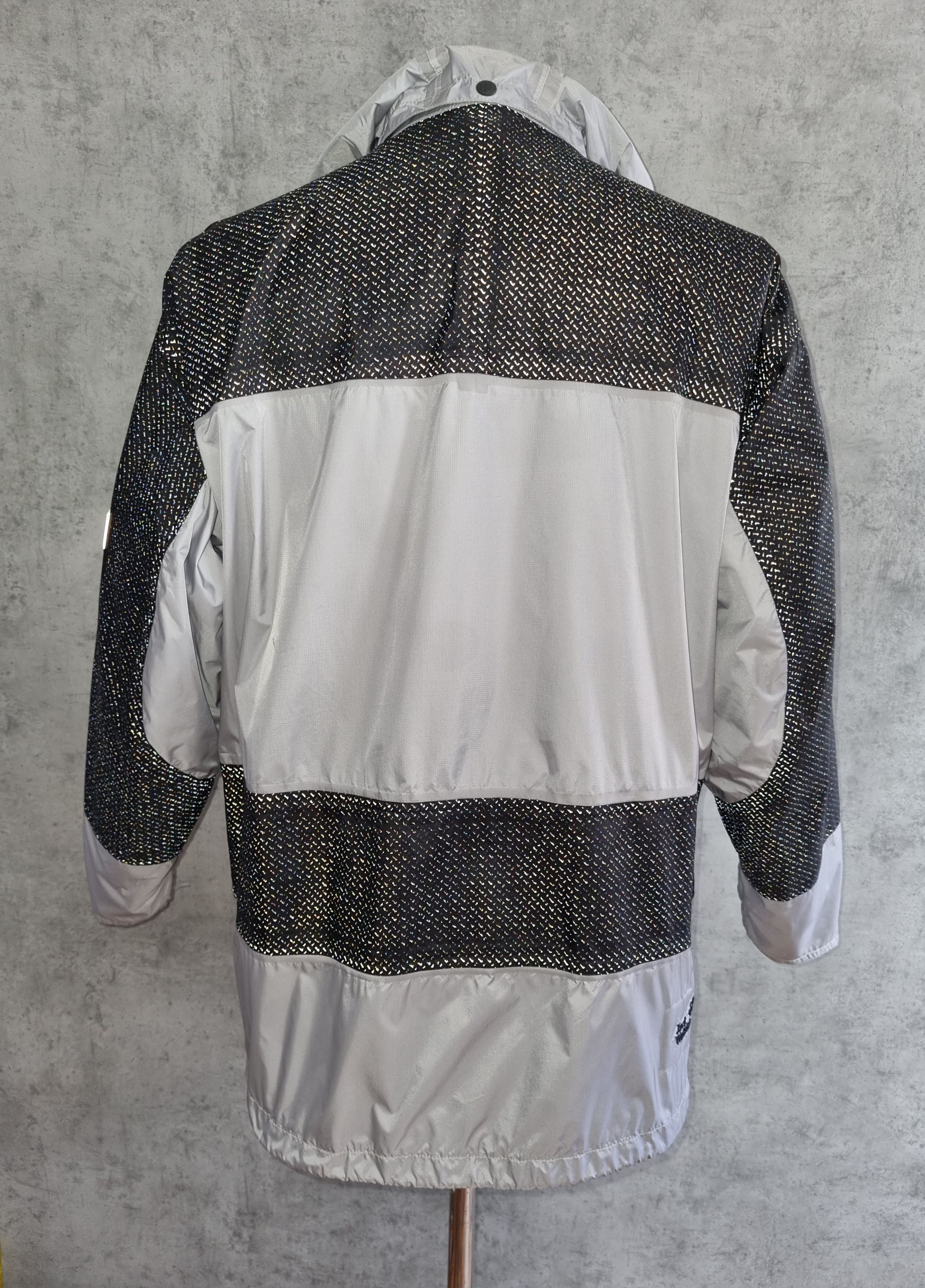 Jack Wolfskin × Vintage 90s Jack Wolfskins Reflective Jacket similar like Arcteryx Size US M / EU 48-50 / 2 - 22 Thumbnail