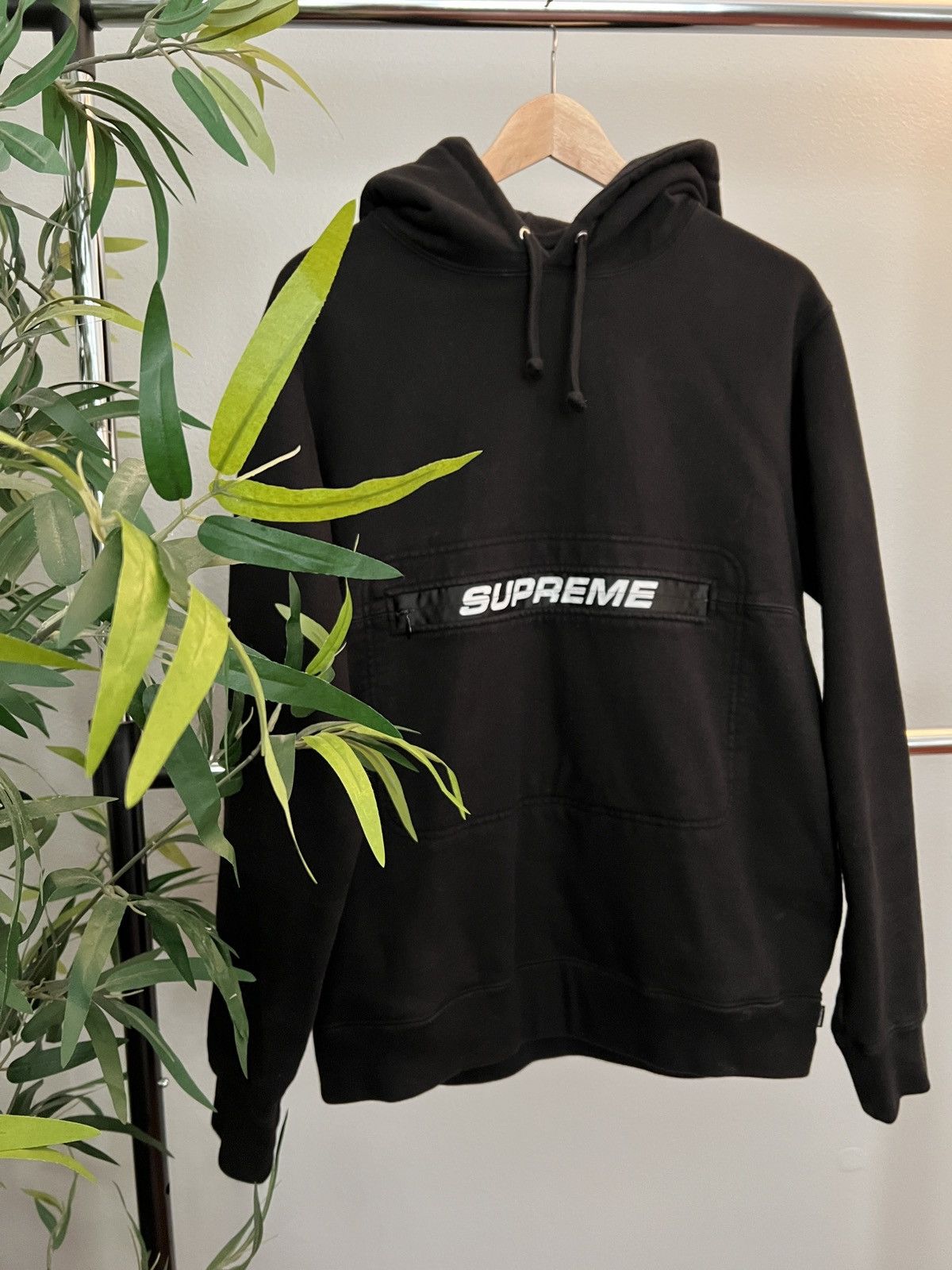 Supreme zip pouch hooded cheap sweatshirt black