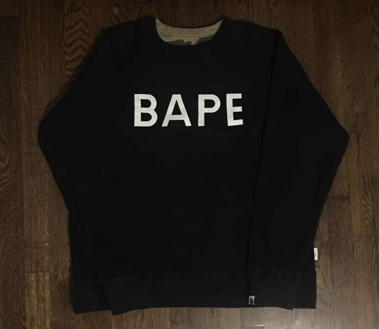 Bape Bape camo reversible crew neck sweatshirt Size US XL / EU 56 / 4 - 2 Thumbnail