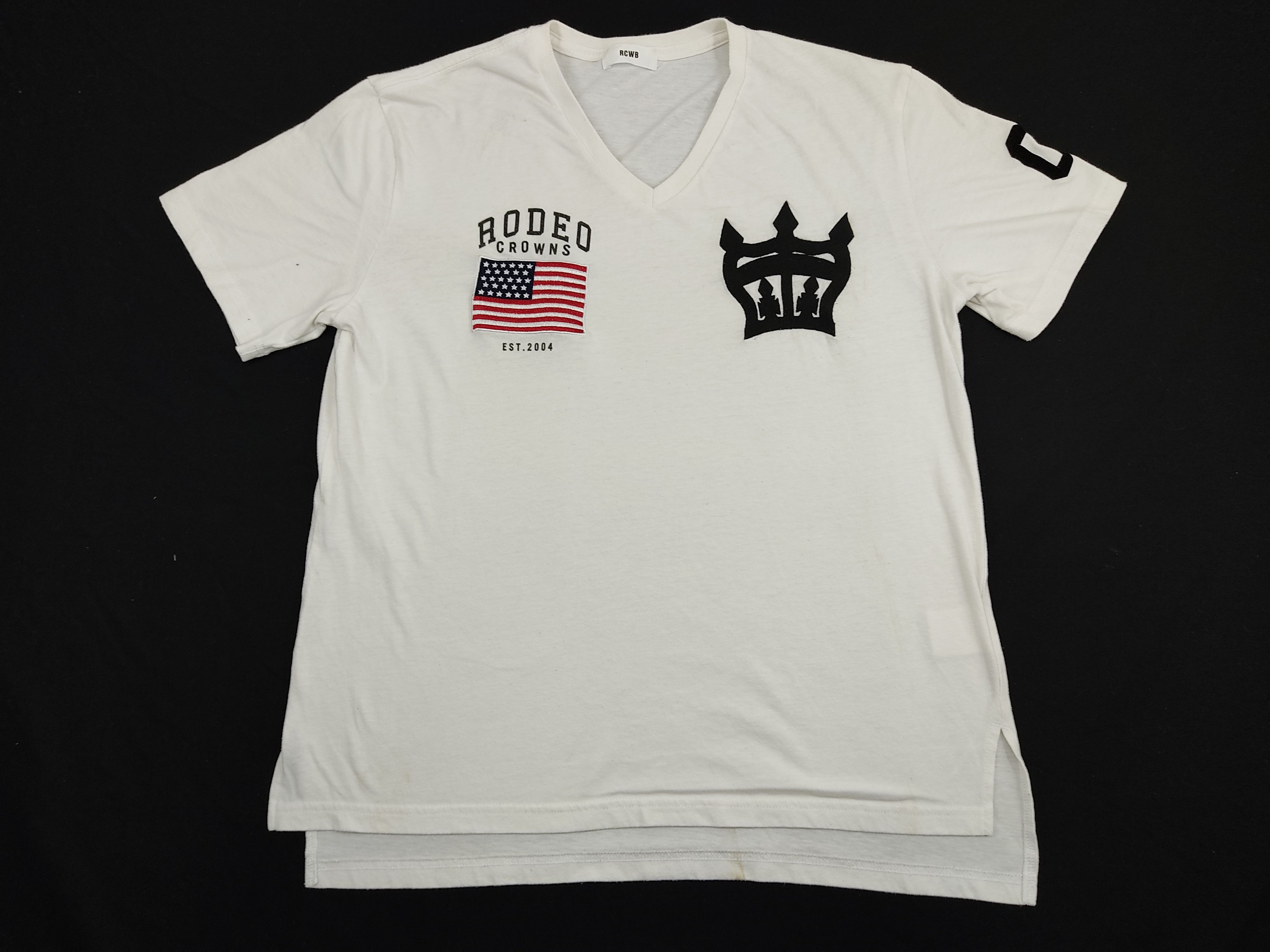 Japanese Brand RCWB Rodeo Crowns V Neck T-shirt American Flag Logo Tee Size M / US 6-8 / IT 42-44 - 1 Thumbnail