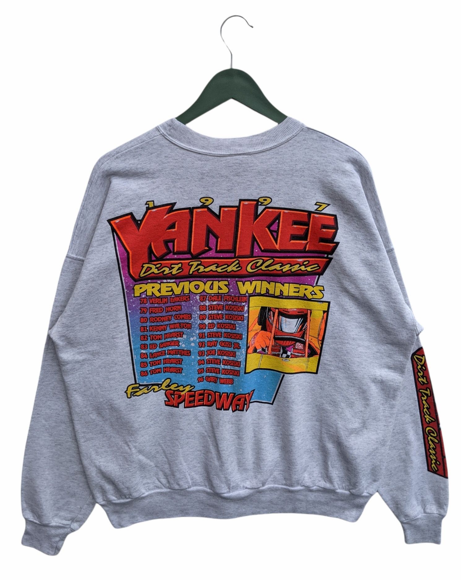 Hanes 1997 Yankee Dirt Track Classic 20th Anniversary Sweatshirt Size US XL / EU 56 / 4 - 2 Thumbnail