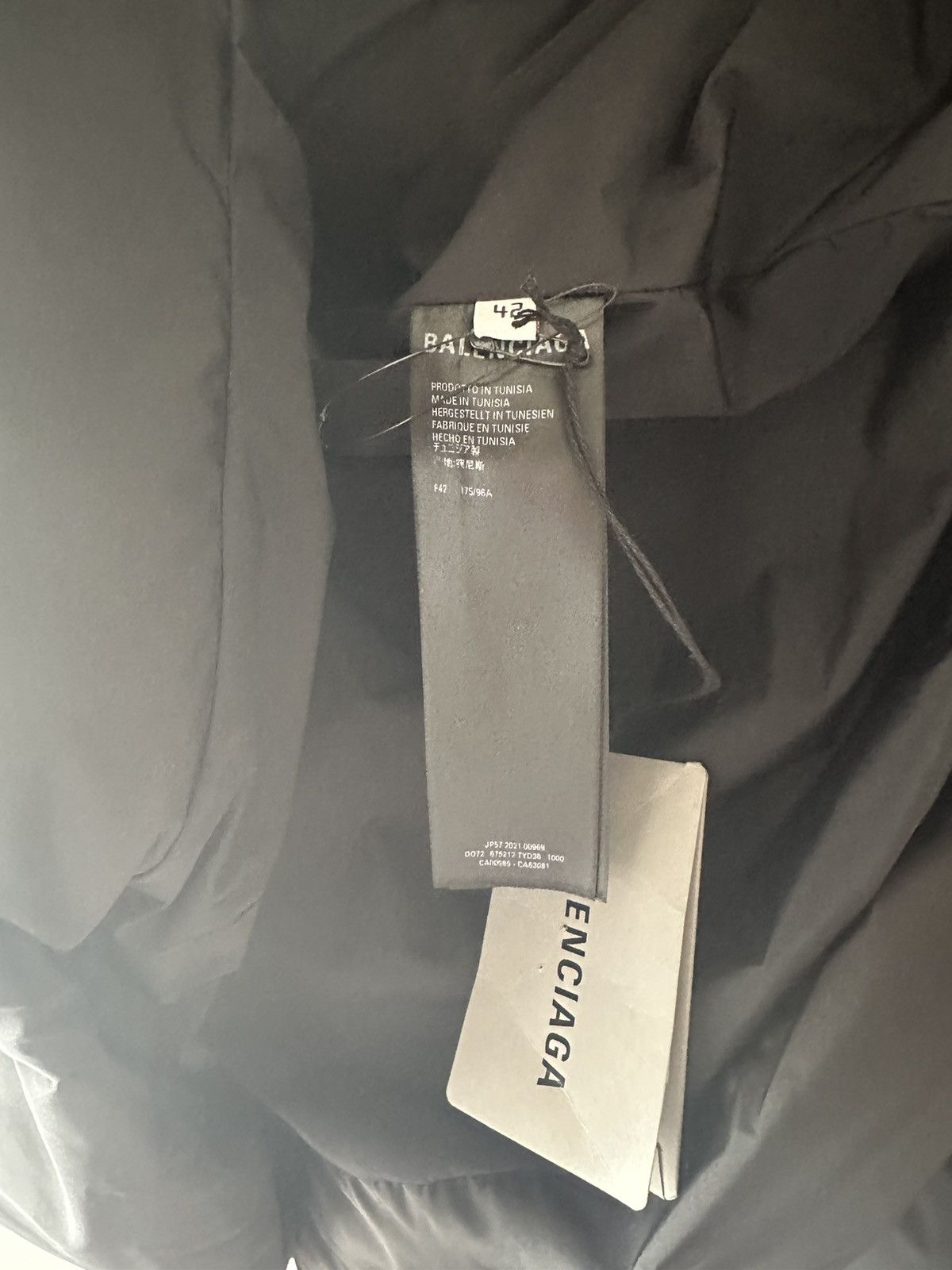 Balenciaga Balenciaga Oversized Puffer Jacket Size US L / EU 52-54 / 3 - 9 Thumbnail