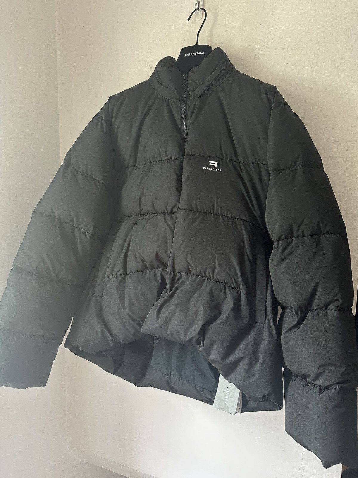 Balenciaga Balenciaga Oversized Puffer Jacket Size US L / EU 52-54 / 3 - 2 Thumbnail