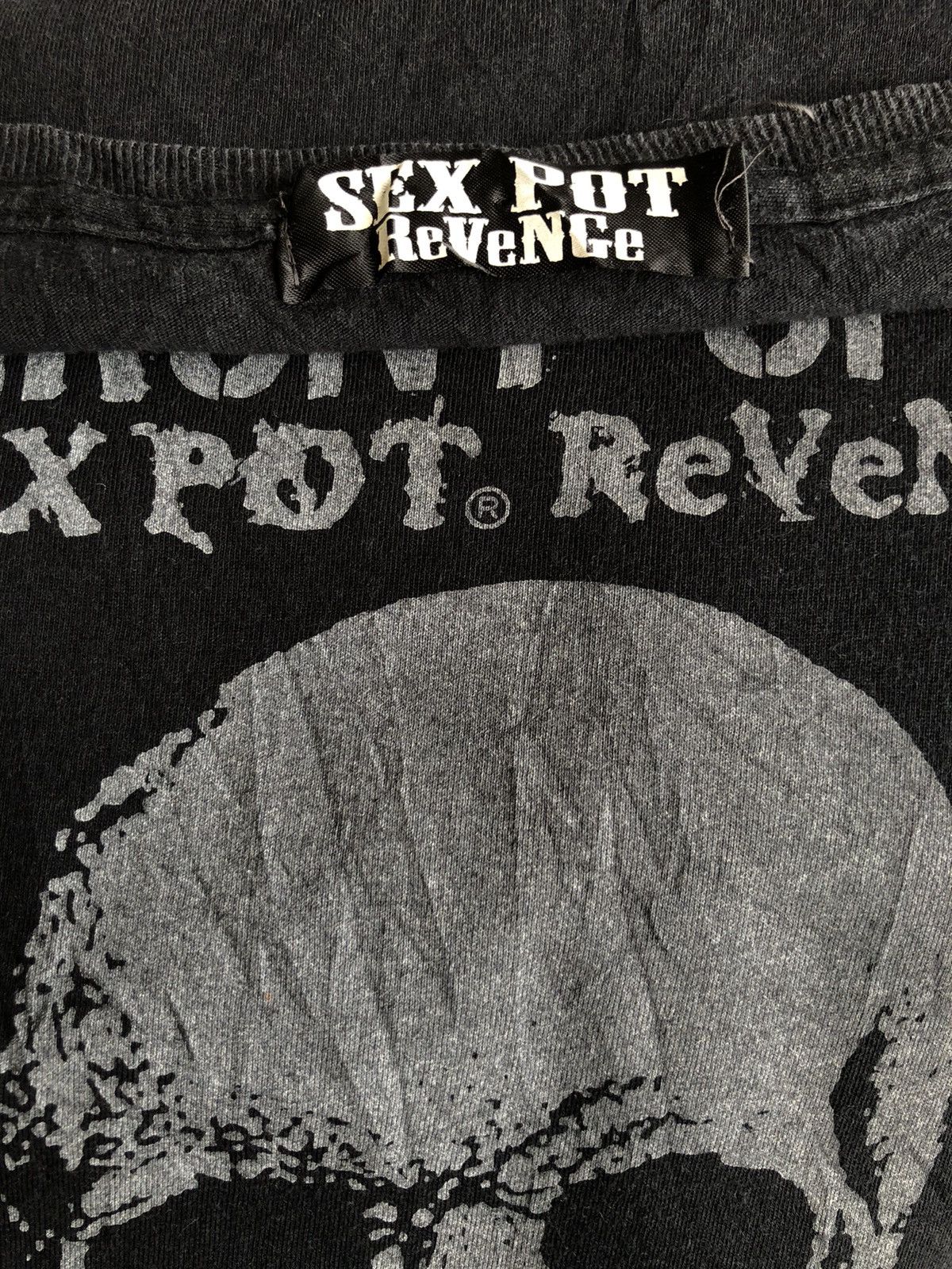 Sex Pot ReVeNGe SICK🔥Sex Pot Revenge 🇯🇵 CrossBone 💀 Muslin LS Shirt Size US M / EU 48-50 / 2 - 5 Thumbnail