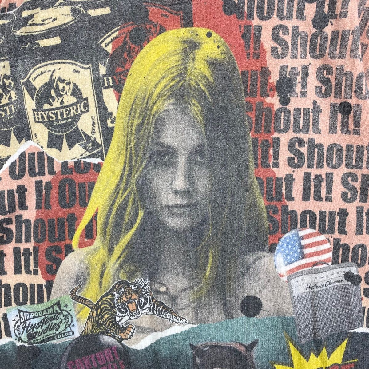 Hysteric Glamour Vintage HYSTERIC GLAMOUR Alloverprint Tee Size US S / EU 44-46 / 1 - 4 Thumbnail