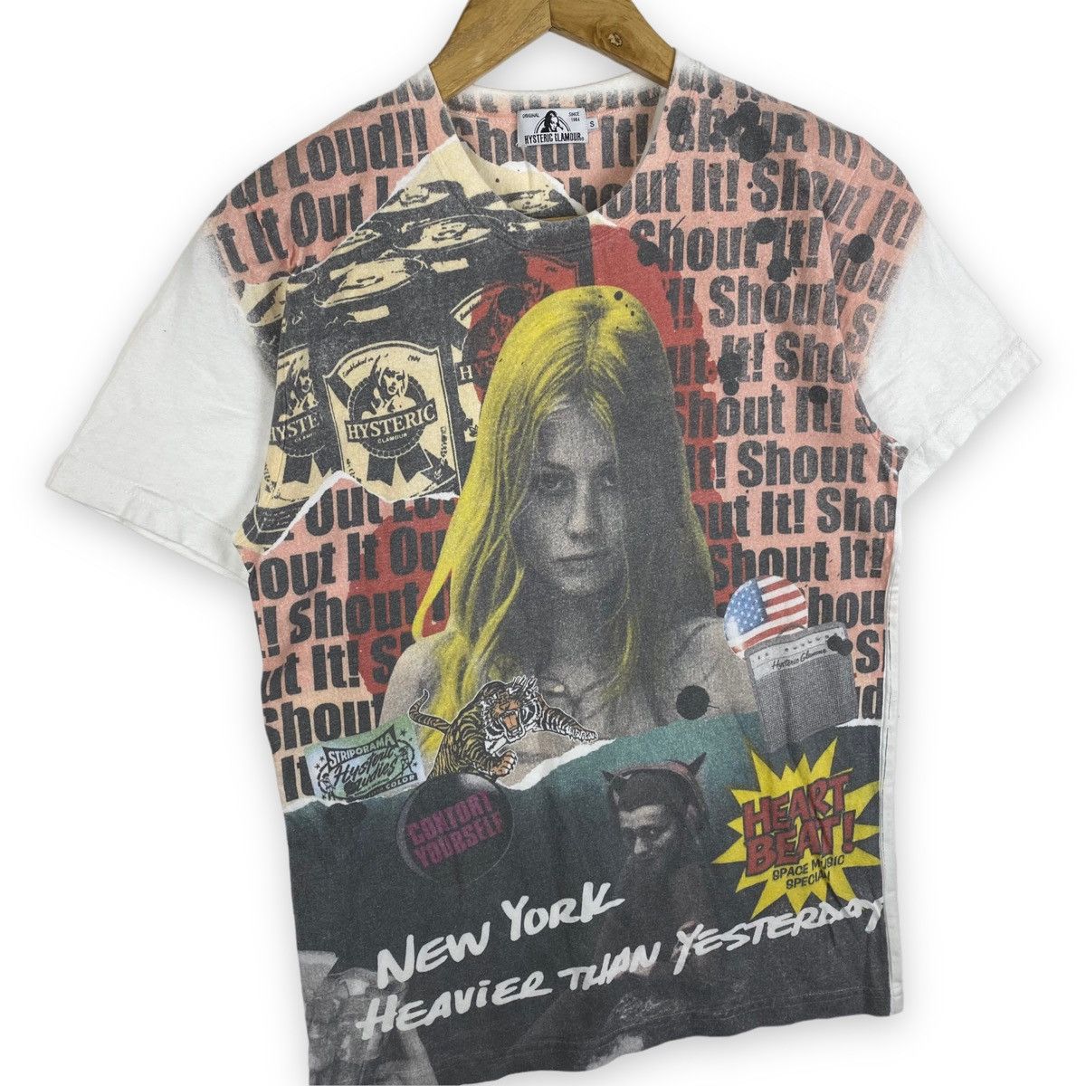 Hysteric Glamour Vintage HYSTERIC GLAMOUR Alloverprint Tee Size US S / EU 44-46 / 1 - 3 Thumbnail